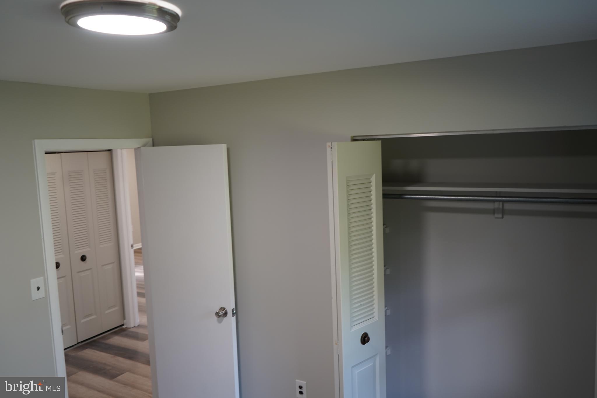 WHITE MARSH - Residential