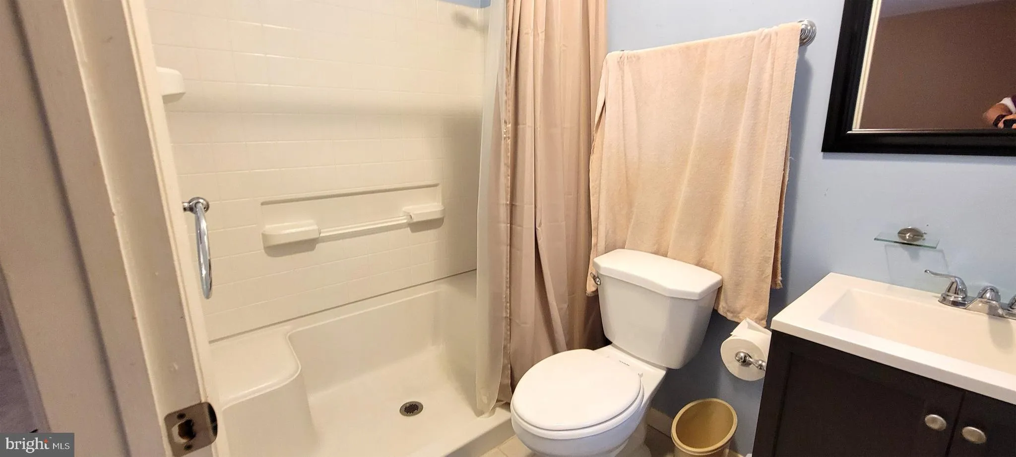 Northfield, New Jersey 08225, United States, 3 Bedrooms Bedrooms, ,2 BathroomsBathrooms,Residential,Active,194542