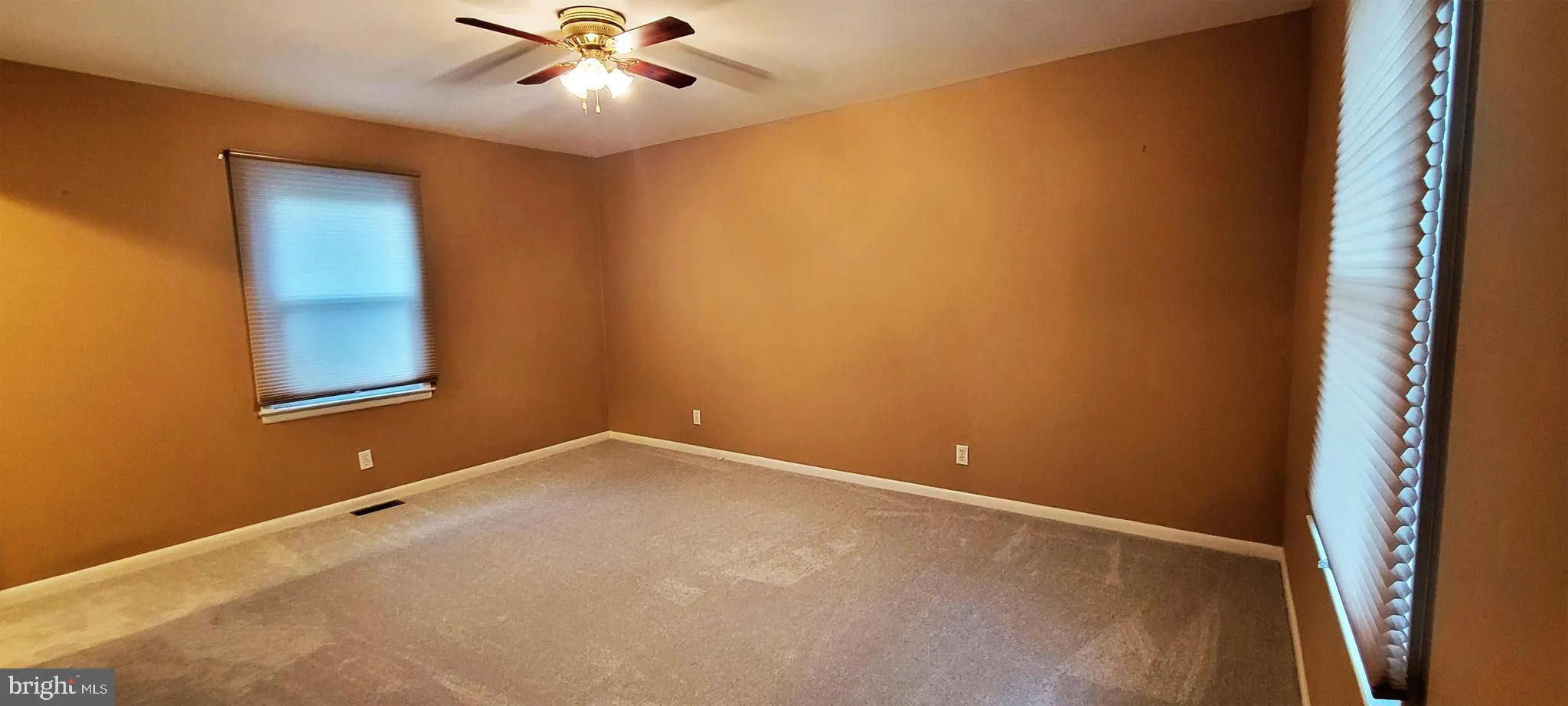 Northfield, New Jersey 08225, United States, 3 Bedrooms Bedrooms, ,2 BathroomsBathrooms,Residential,Active,194542