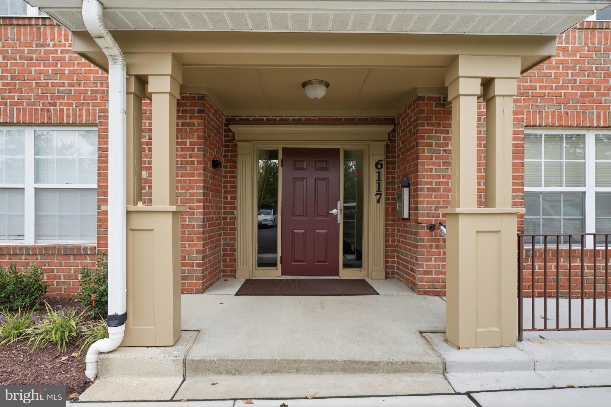 6117 SPRINGWATER PLACE 1734
