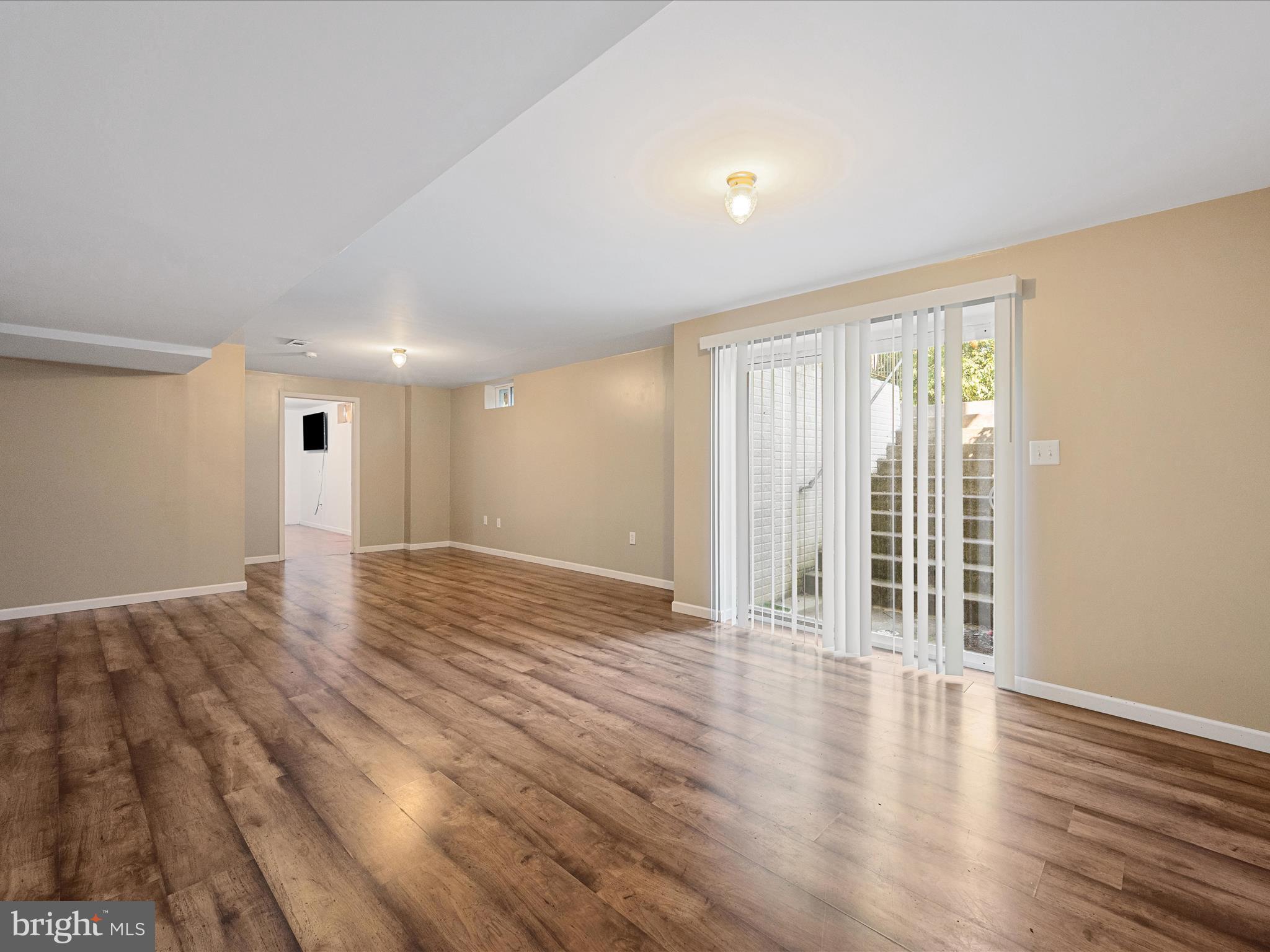 MCCAULEY CROSSING - Residential