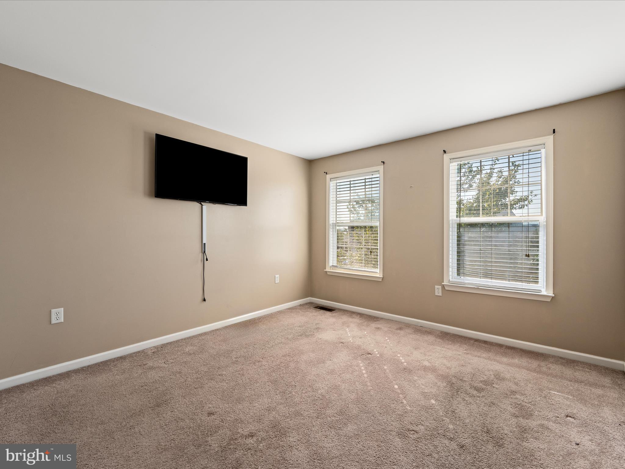 MCCAULEY CROSSING - Residential