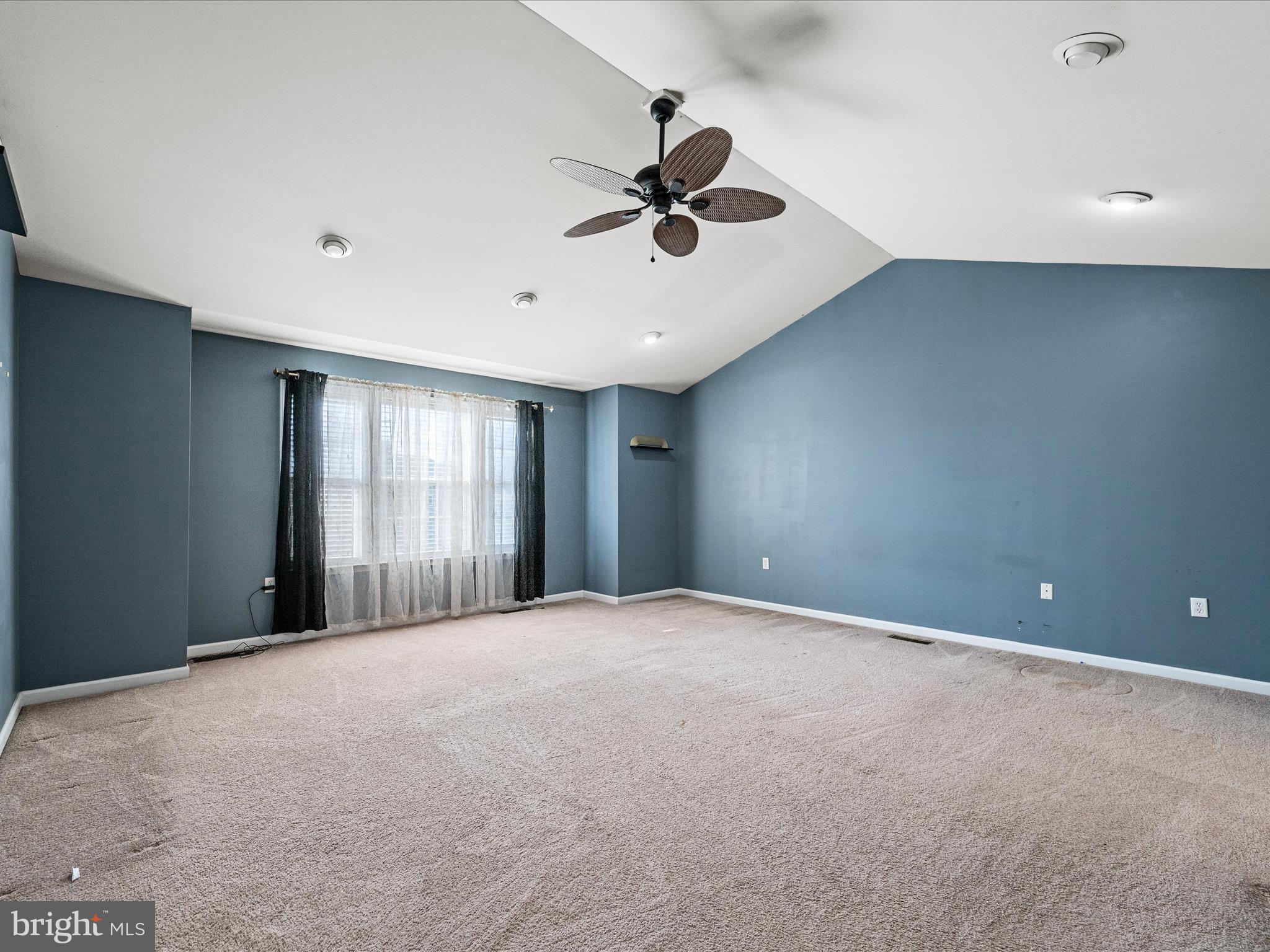 MCCAULEY CROSSING - Residential