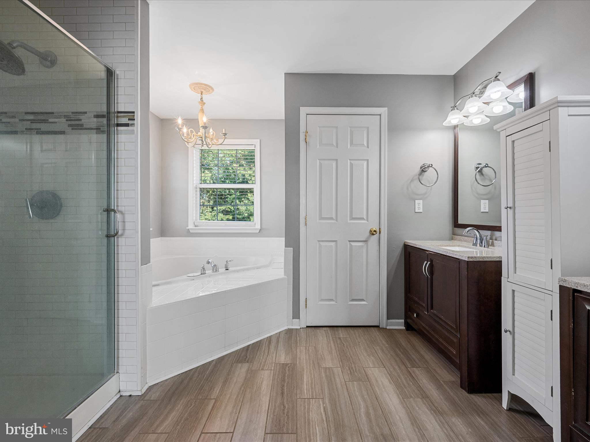 MCCAULEY CROSSING - Residential