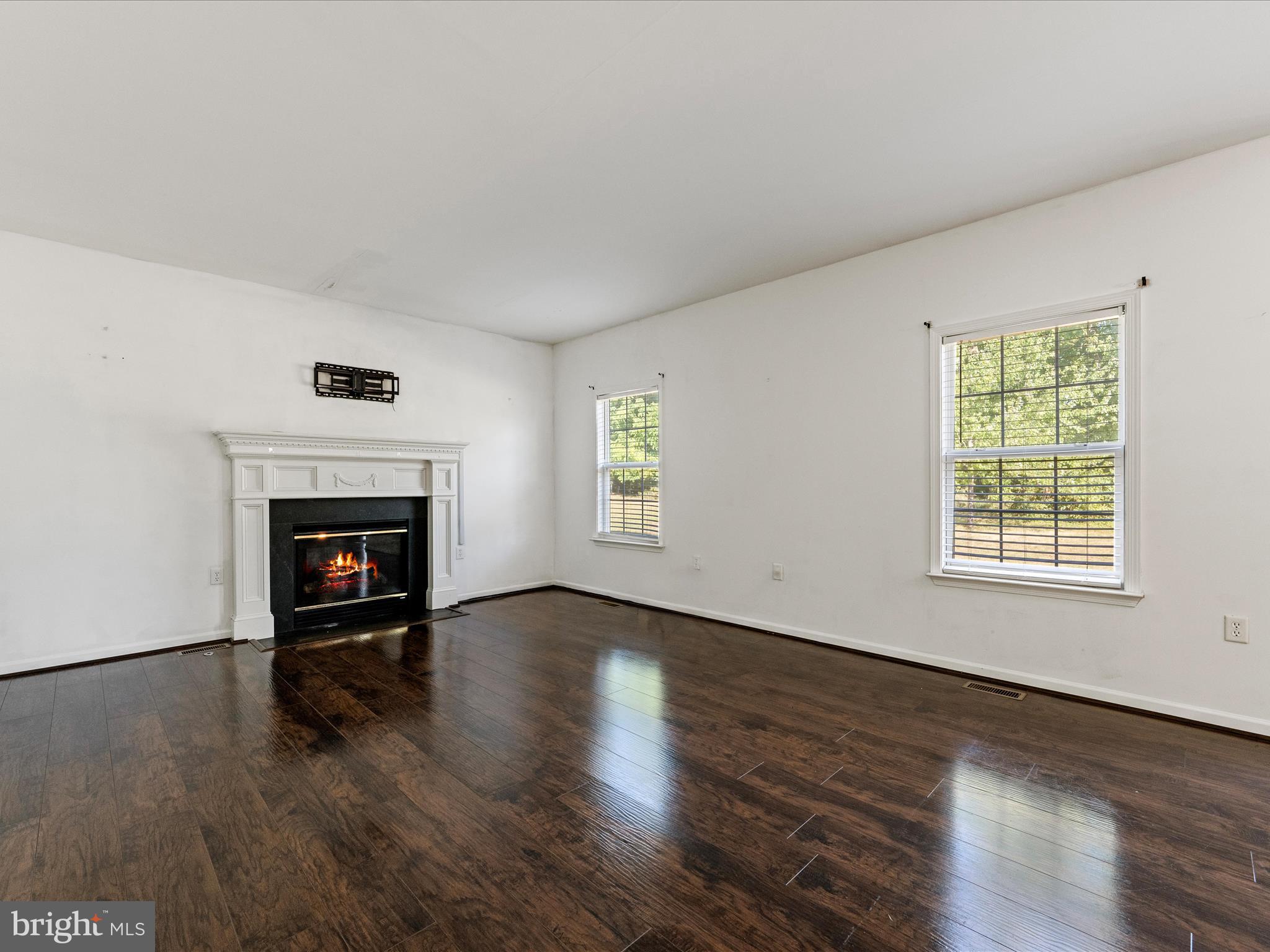 MCCAULEY CROSSING - Residential