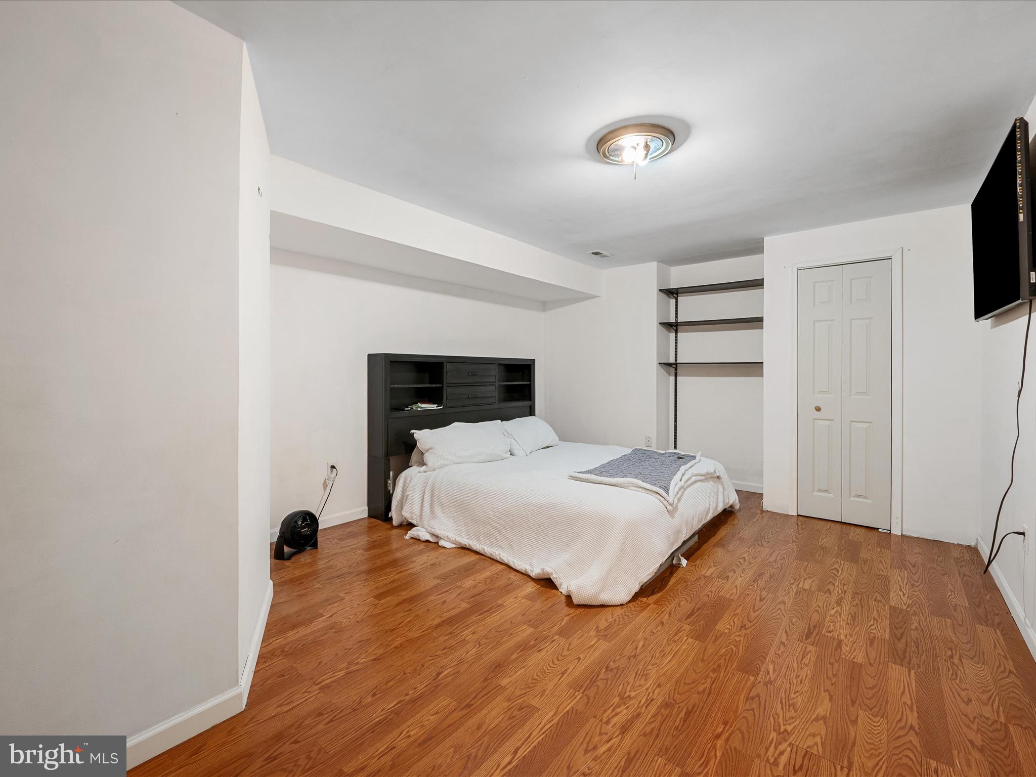 MCCAULEY CROSSING - Residential