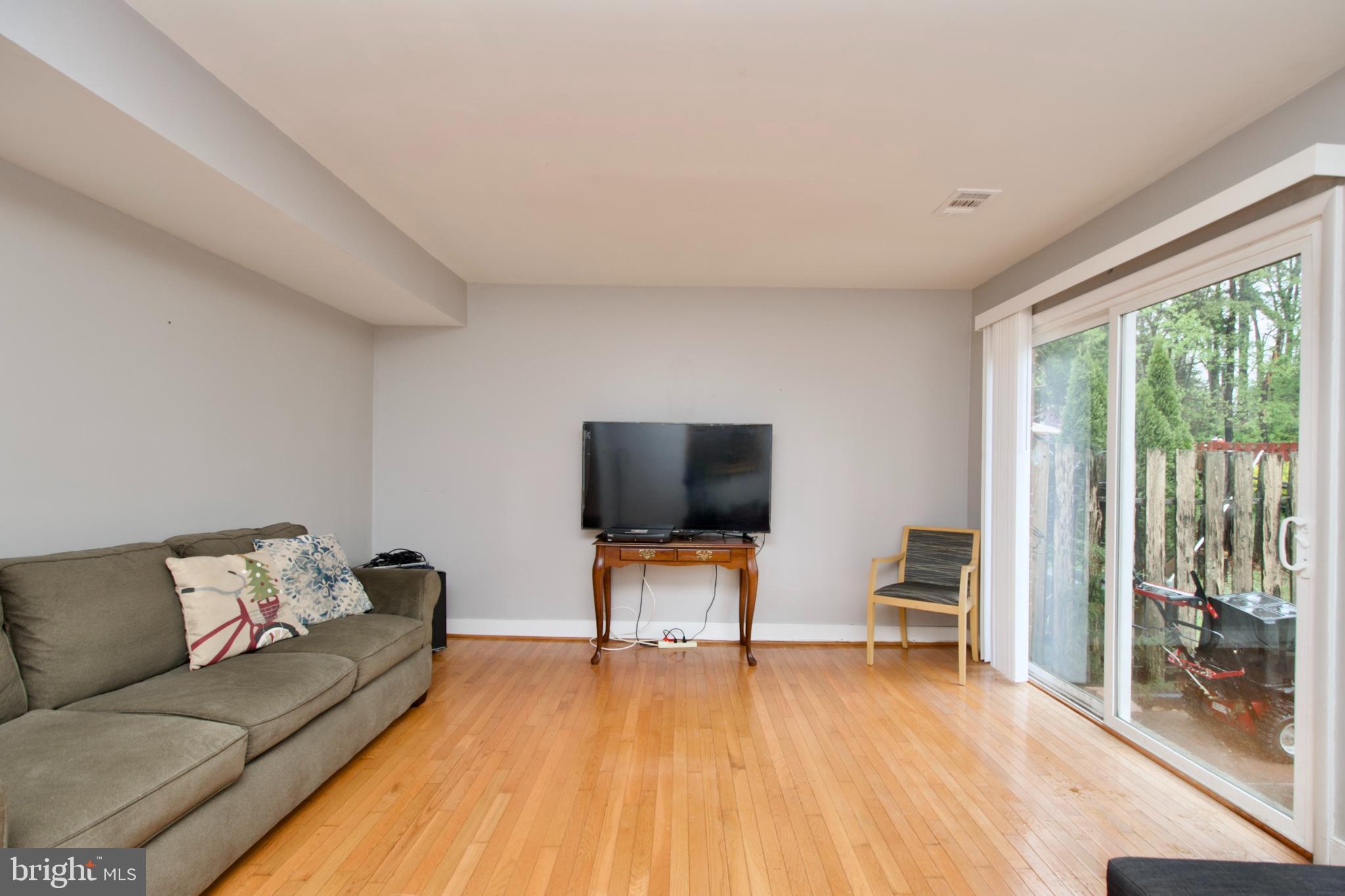 DALE CITY - Residential