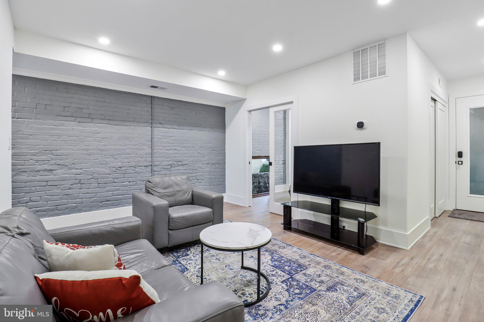 29 N STREET NW 1