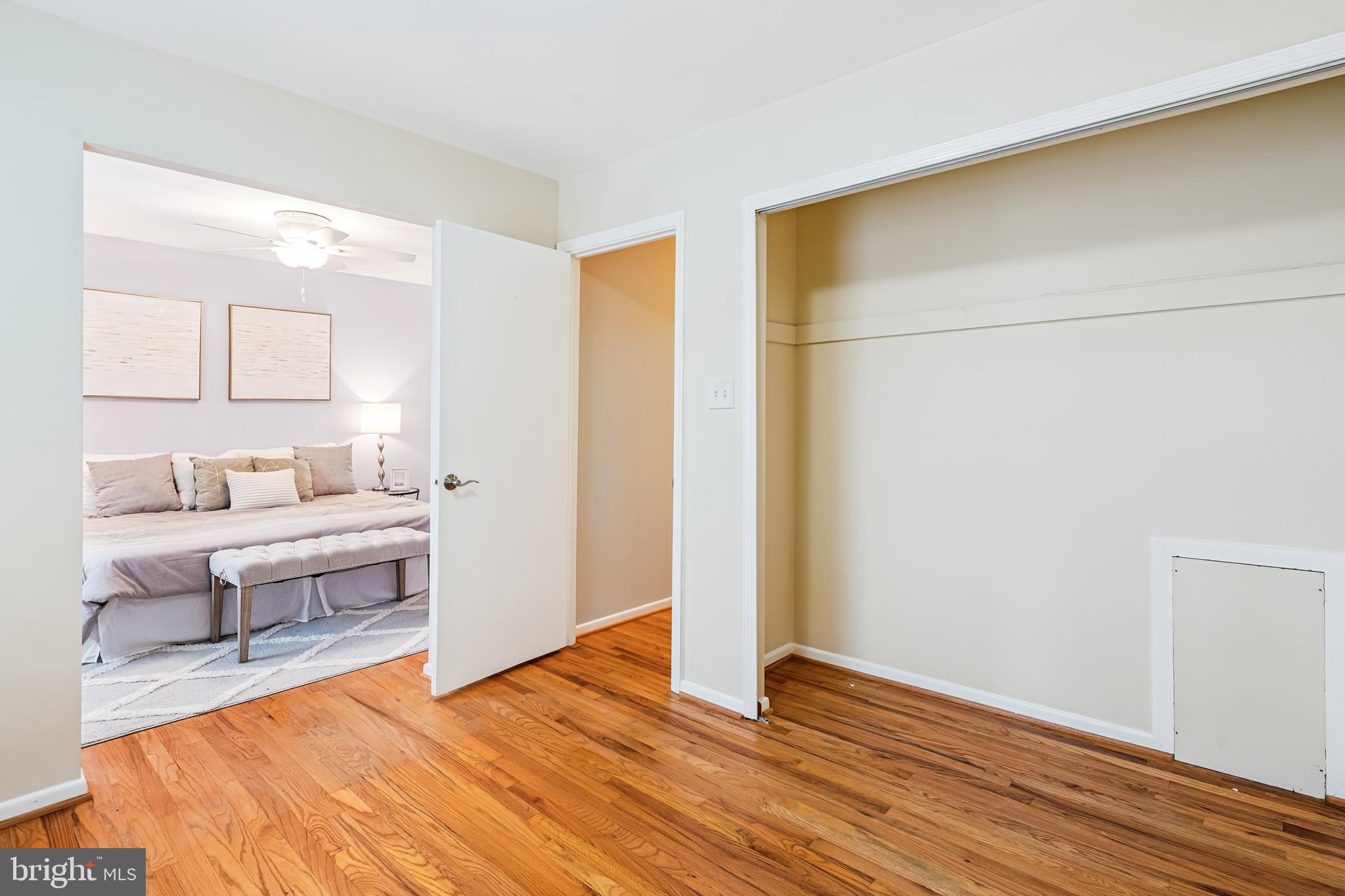 ROCKSHIRE TOWNHOMES - Residential