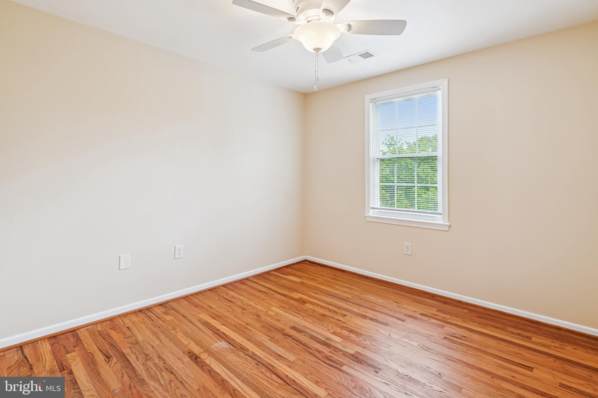 ROCKSHIRE TOWNHOMES - Residential