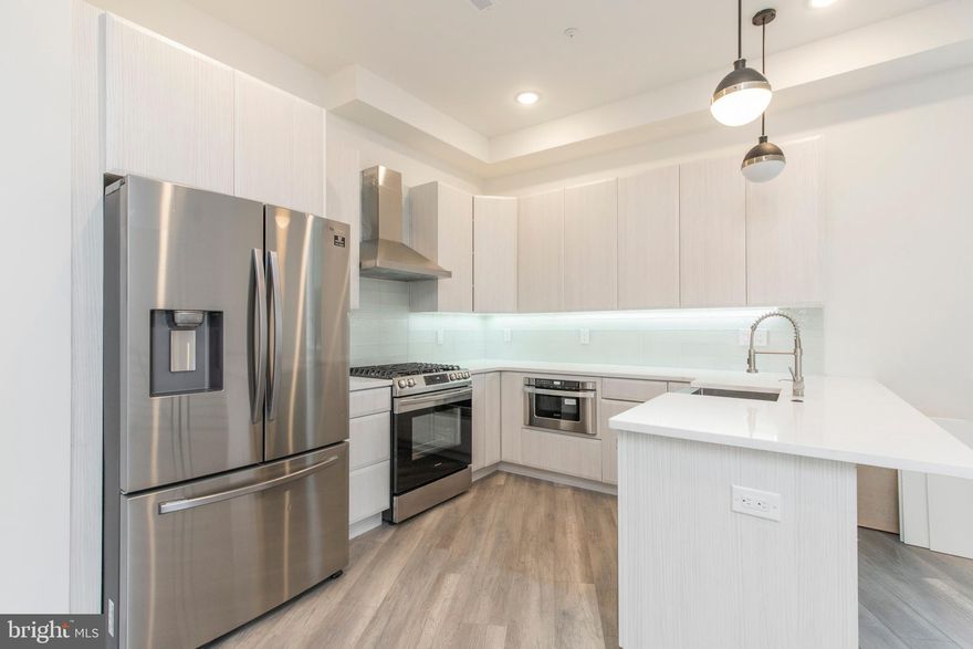 Brand new 3bd x 3ba apartment in Fishtown with parking.Available immediately.Bilevel floorplan with spacious modern interior.Storage included in basement. 1 month free on 13 month lease for limited time!  Virtual tour of model unit: https://my.matterport.com/show/?m=8qF2McFL791&mls=1