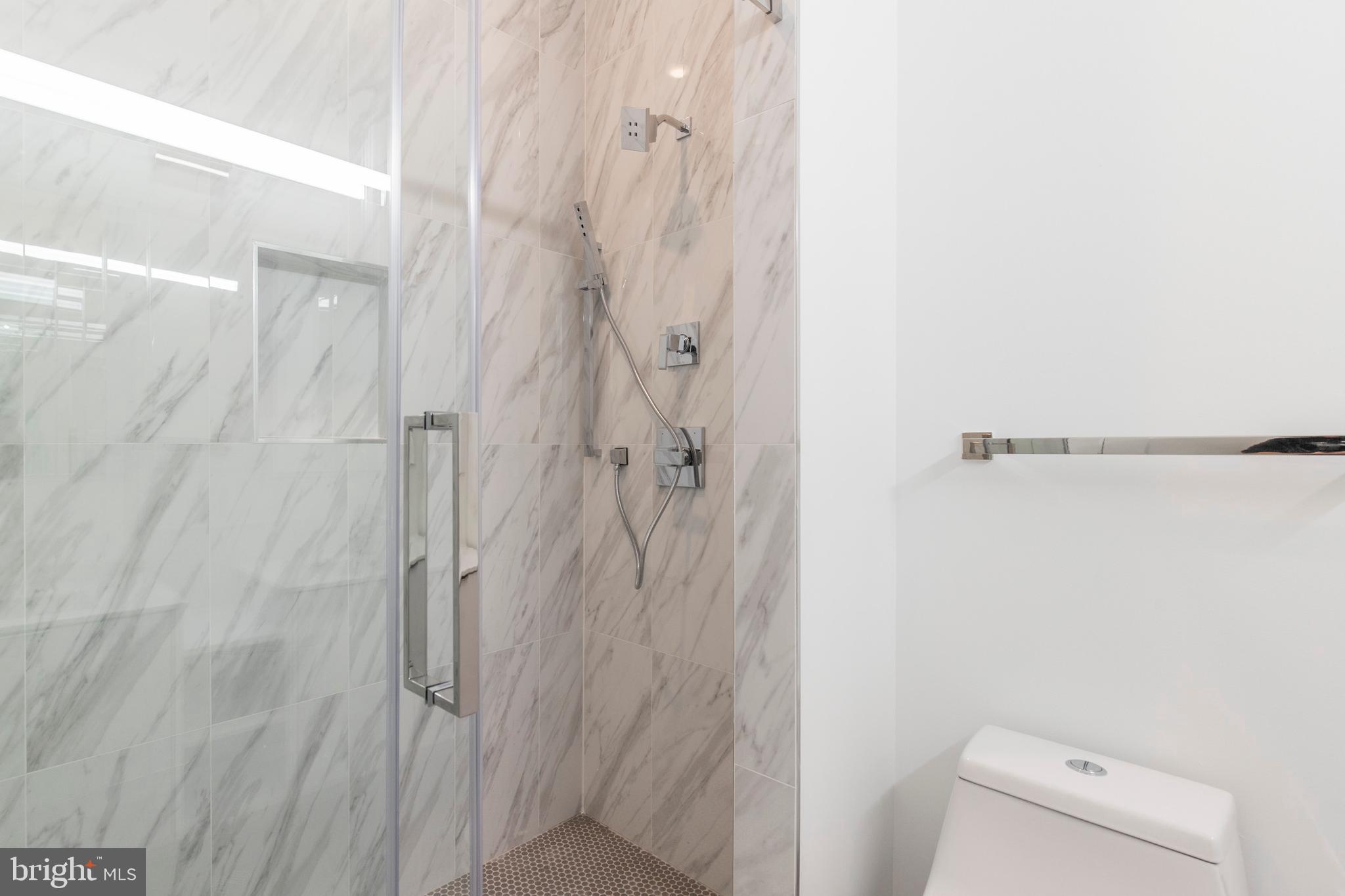 FISHTOWN - Residential Lease