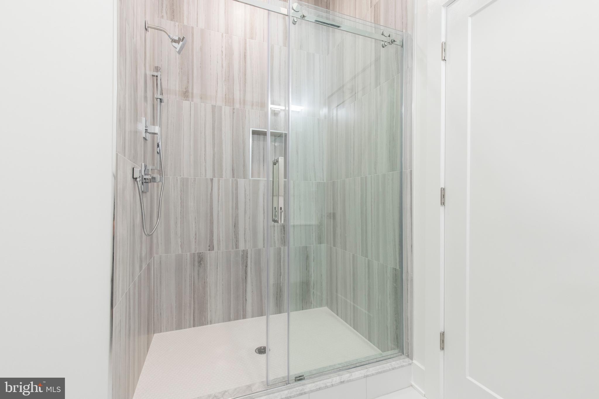 FISHTOWN - Residential Lease