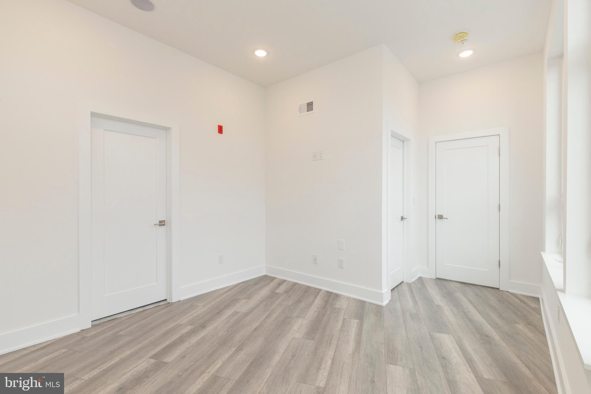 FISHTOWN - Residential Lease