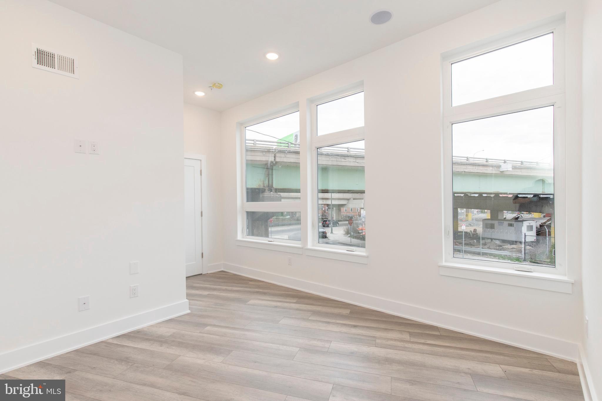 FISHTOWN - Residential Lease