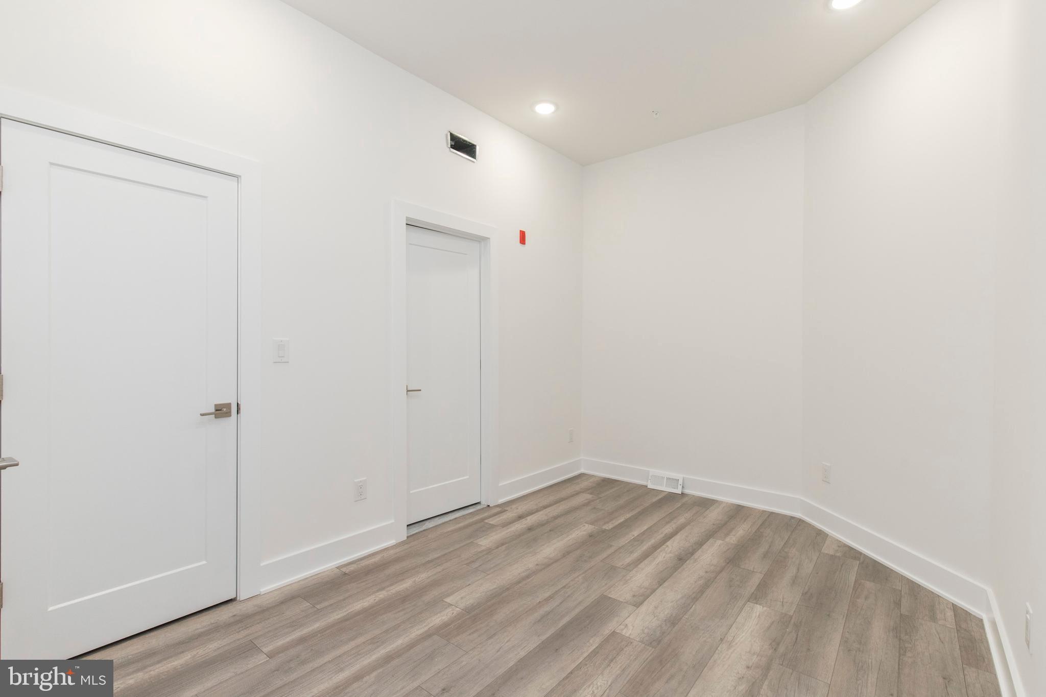 FISHTOWN - Residential Lease