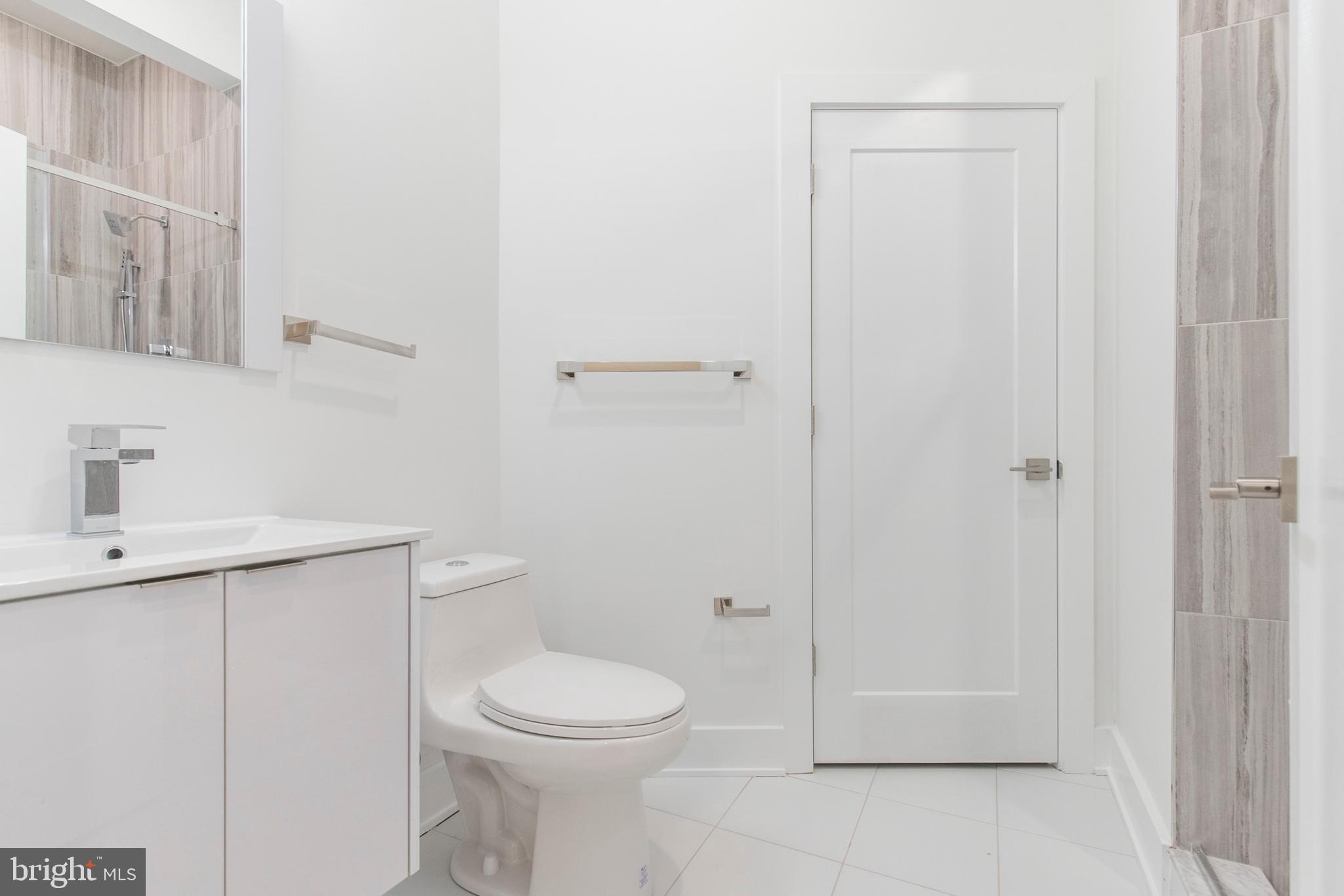 FISHTOWN - Residential Lease