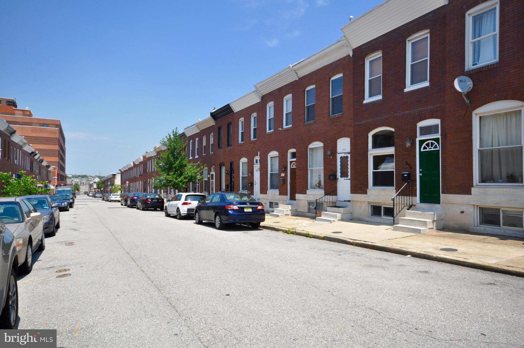 HIGHLANDTOWN - Residential