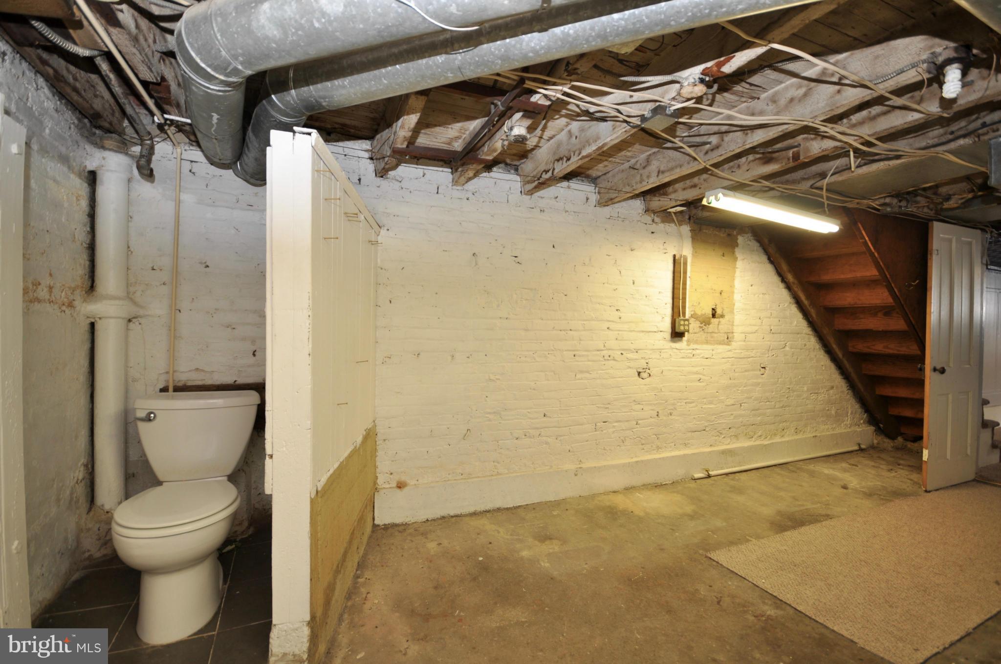 HIGHLANDTOWN - Residential