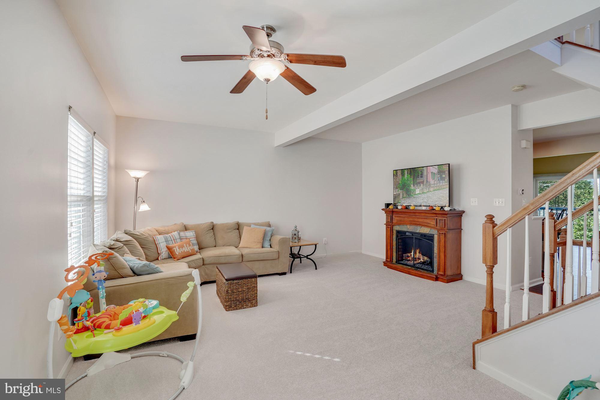 VILLAGES OF WELLINGTON - Residential