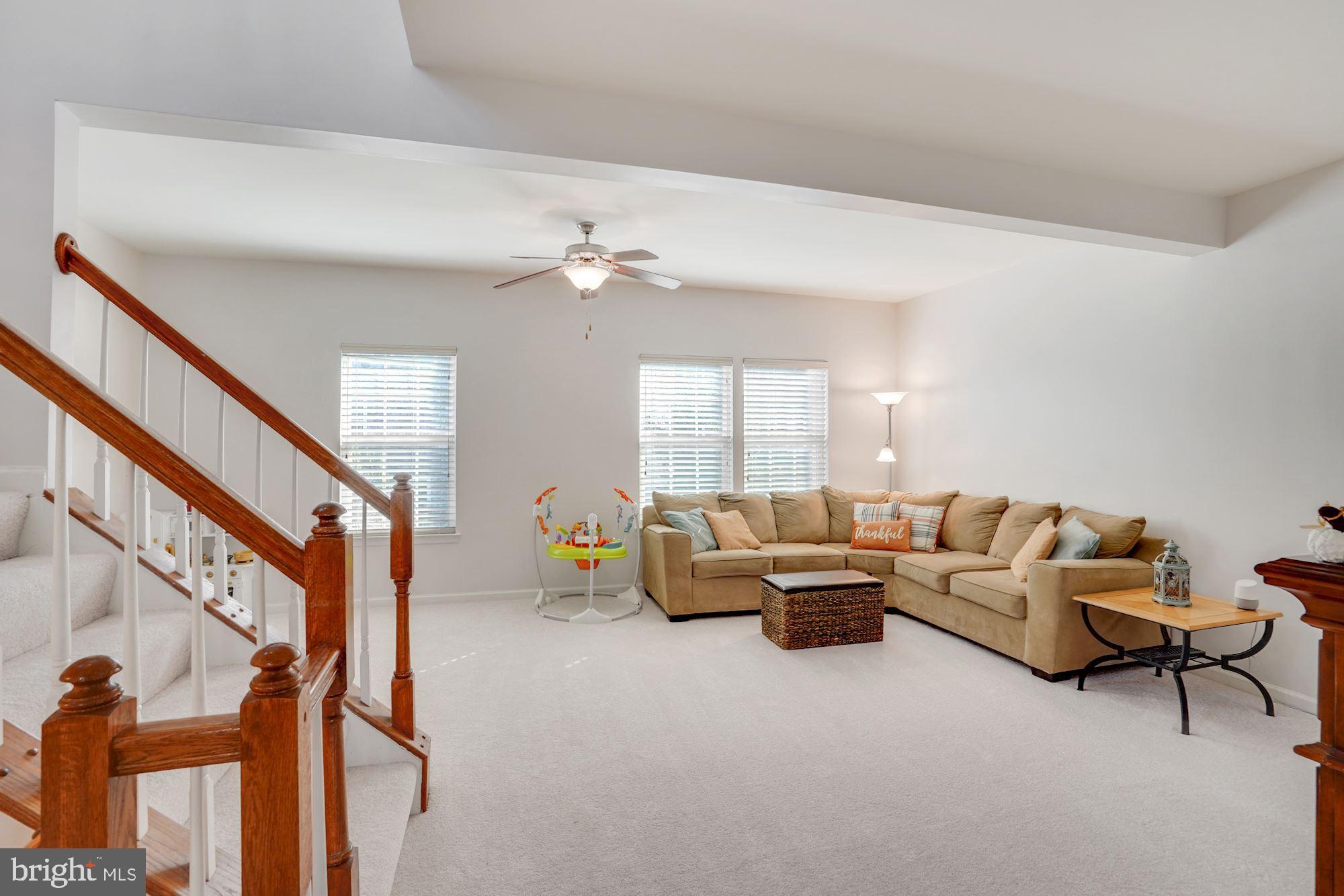 VILLAGES OF WELLINGTON - Residential