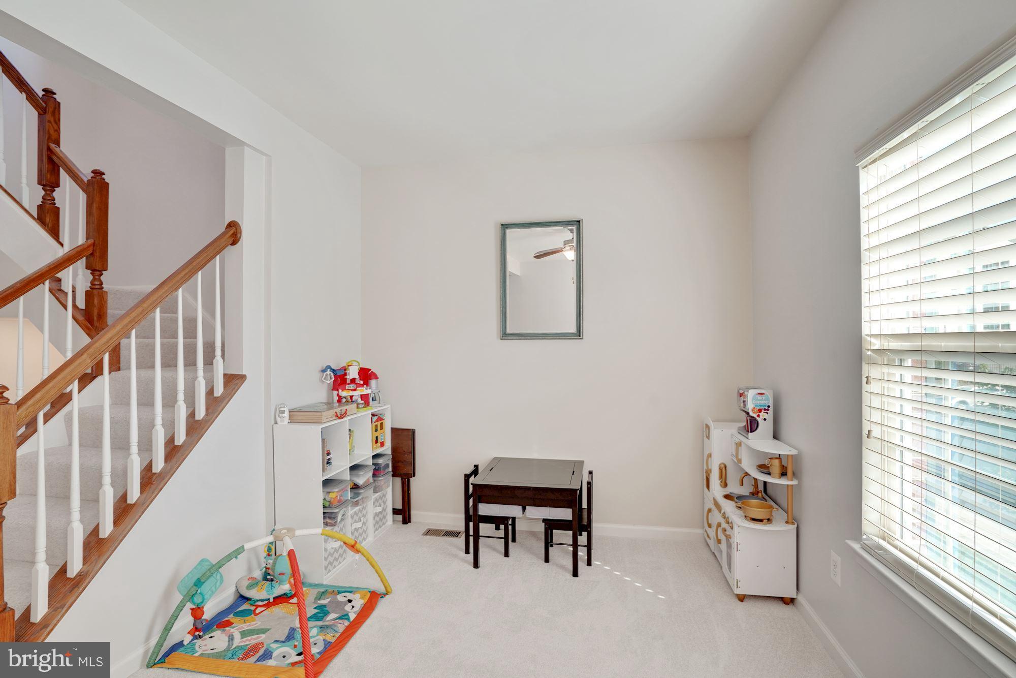 VILLAGES OF WELLINGTON - Residential