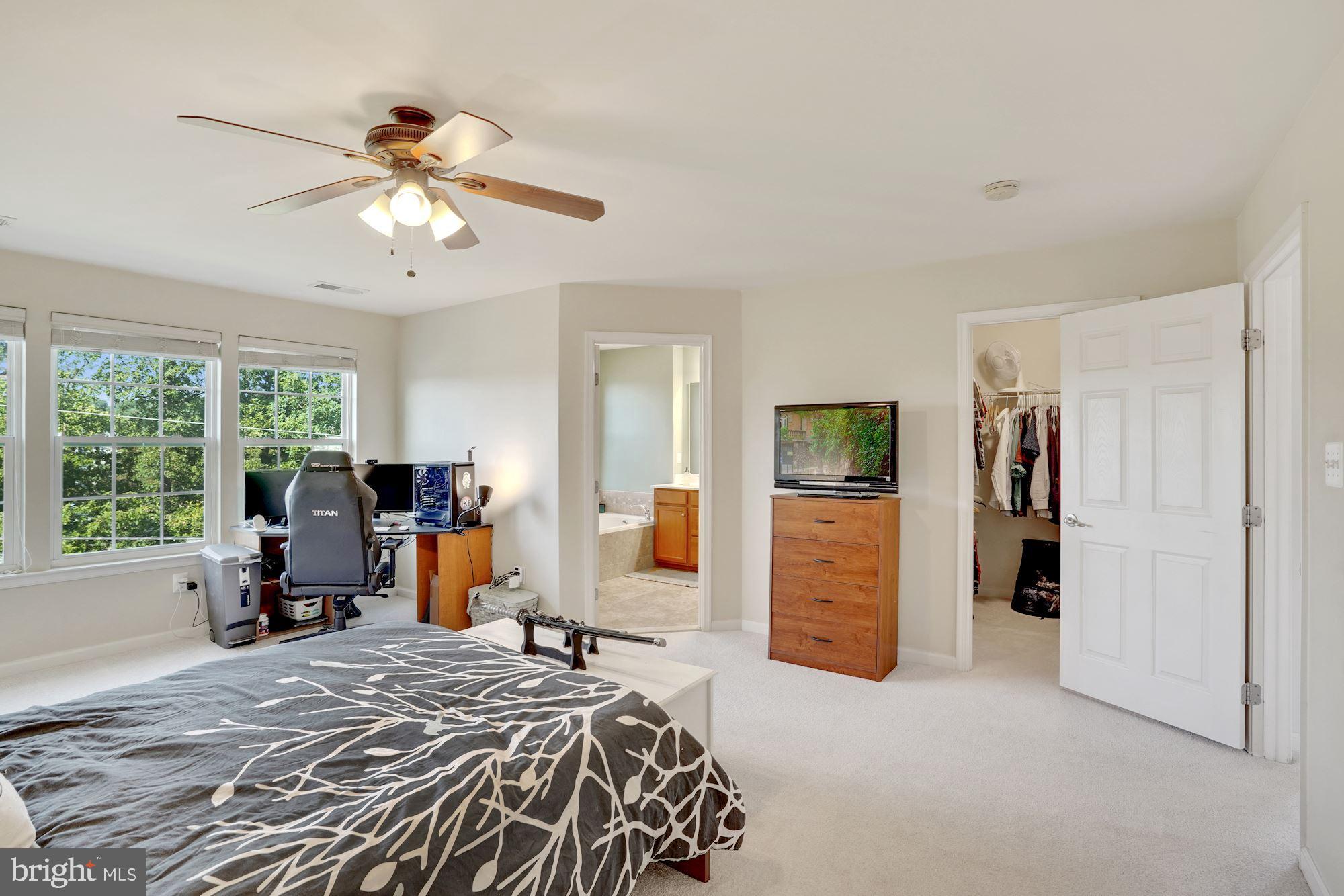 VILLAGES OF WELLINGTON - Residential