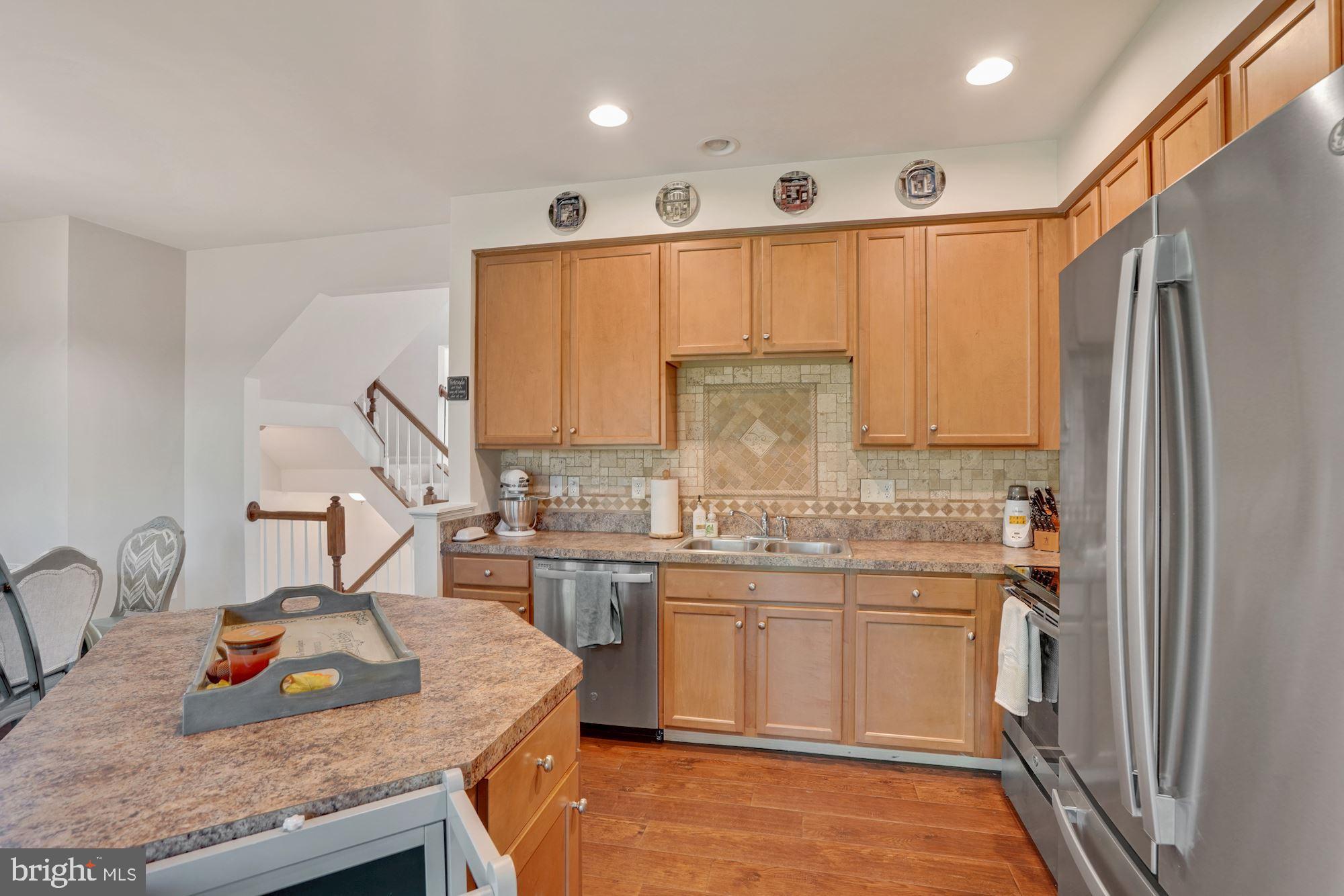 VILLAGES OF WELLINGTON - Residential