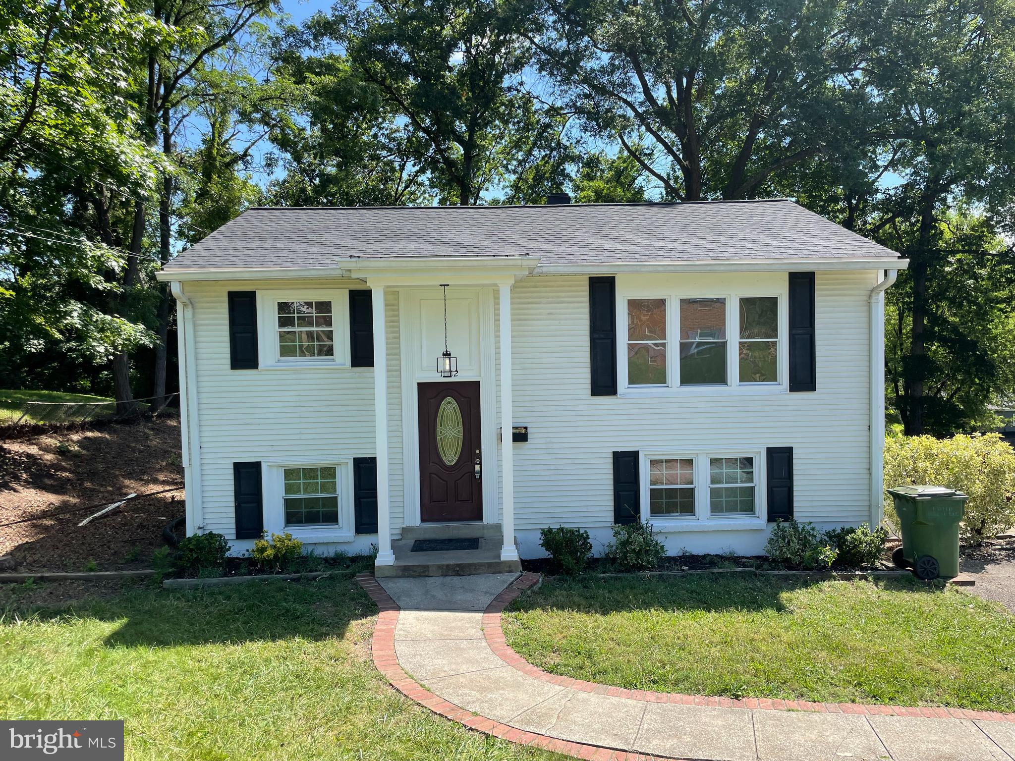 MARUMSCO WOODS - Residential Lease