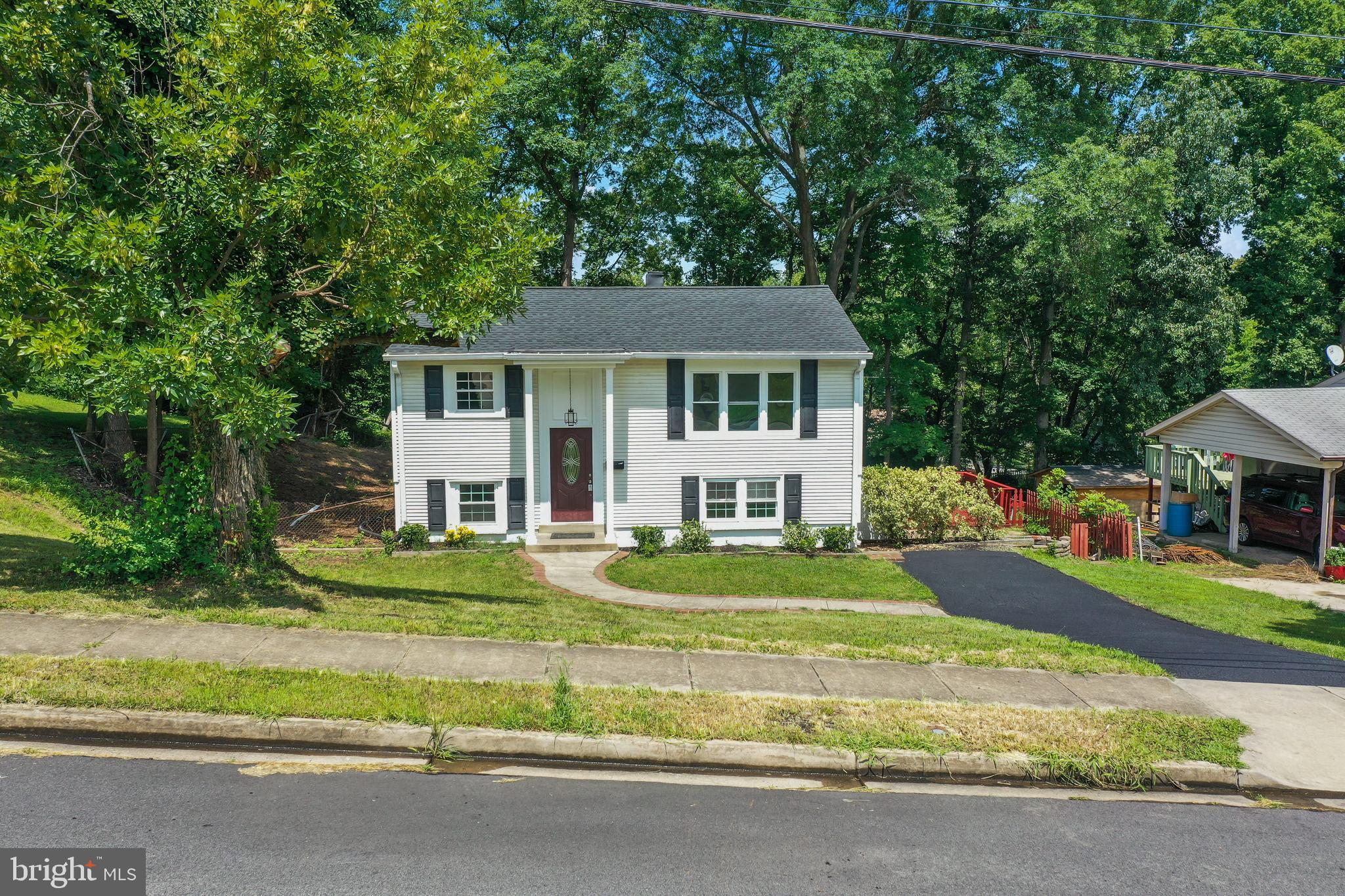 MARUMSCO WOODS - Residential Lease