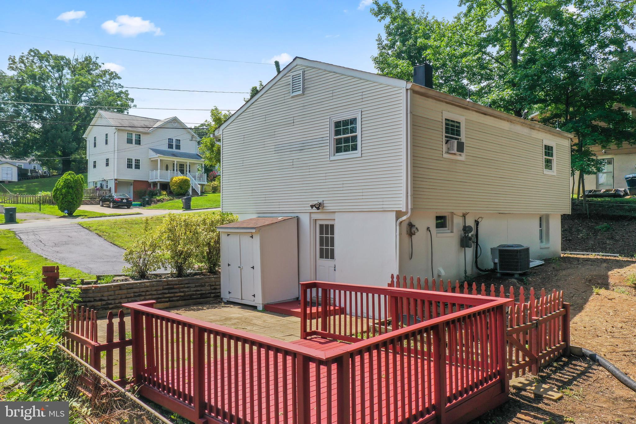 MARUMSCO WOODS - Residential Lease