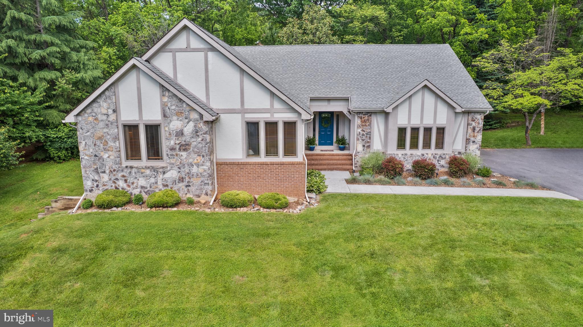 CHESTNUT RIDGE - Residential