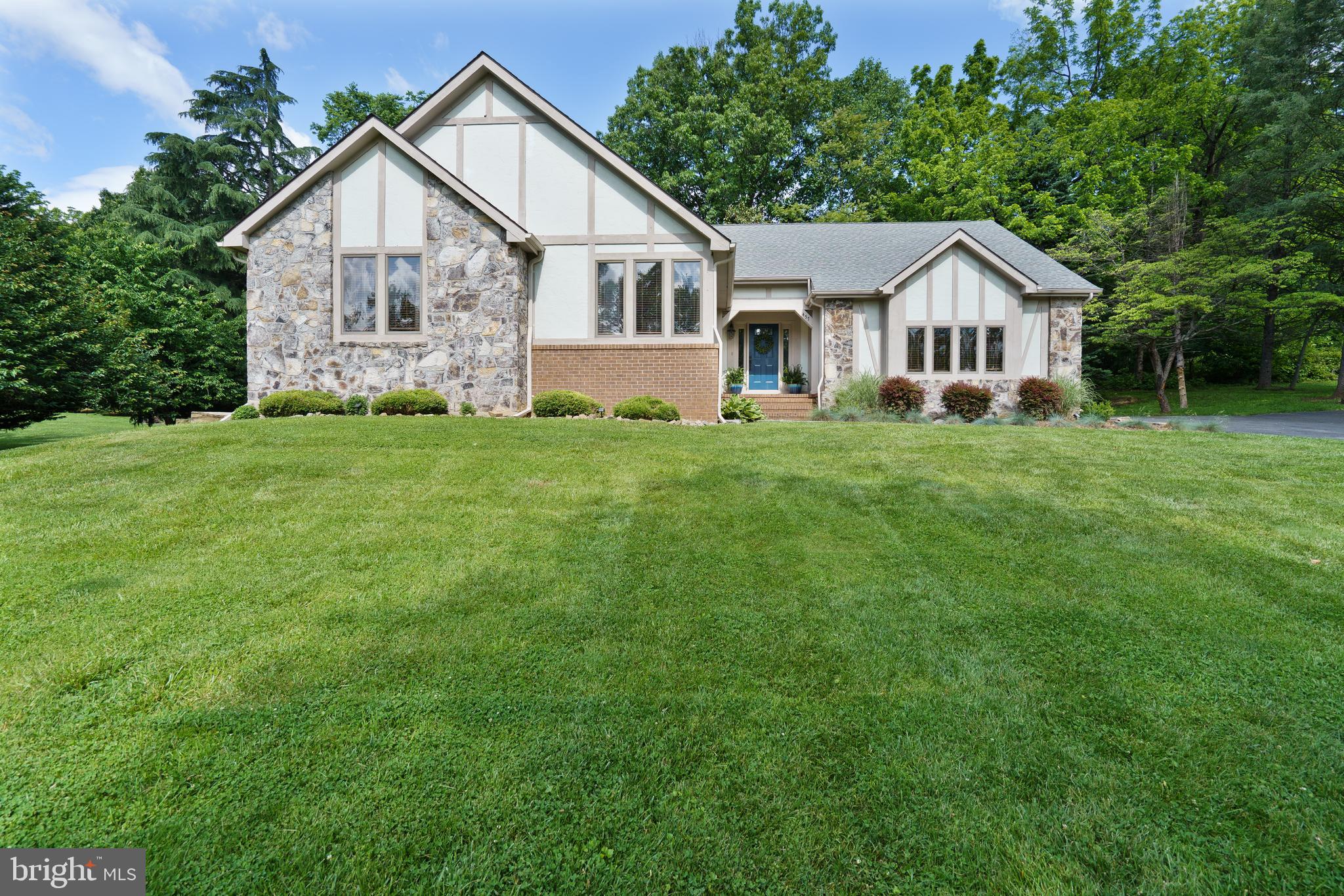 CHESTNUT RIDGE - Residential