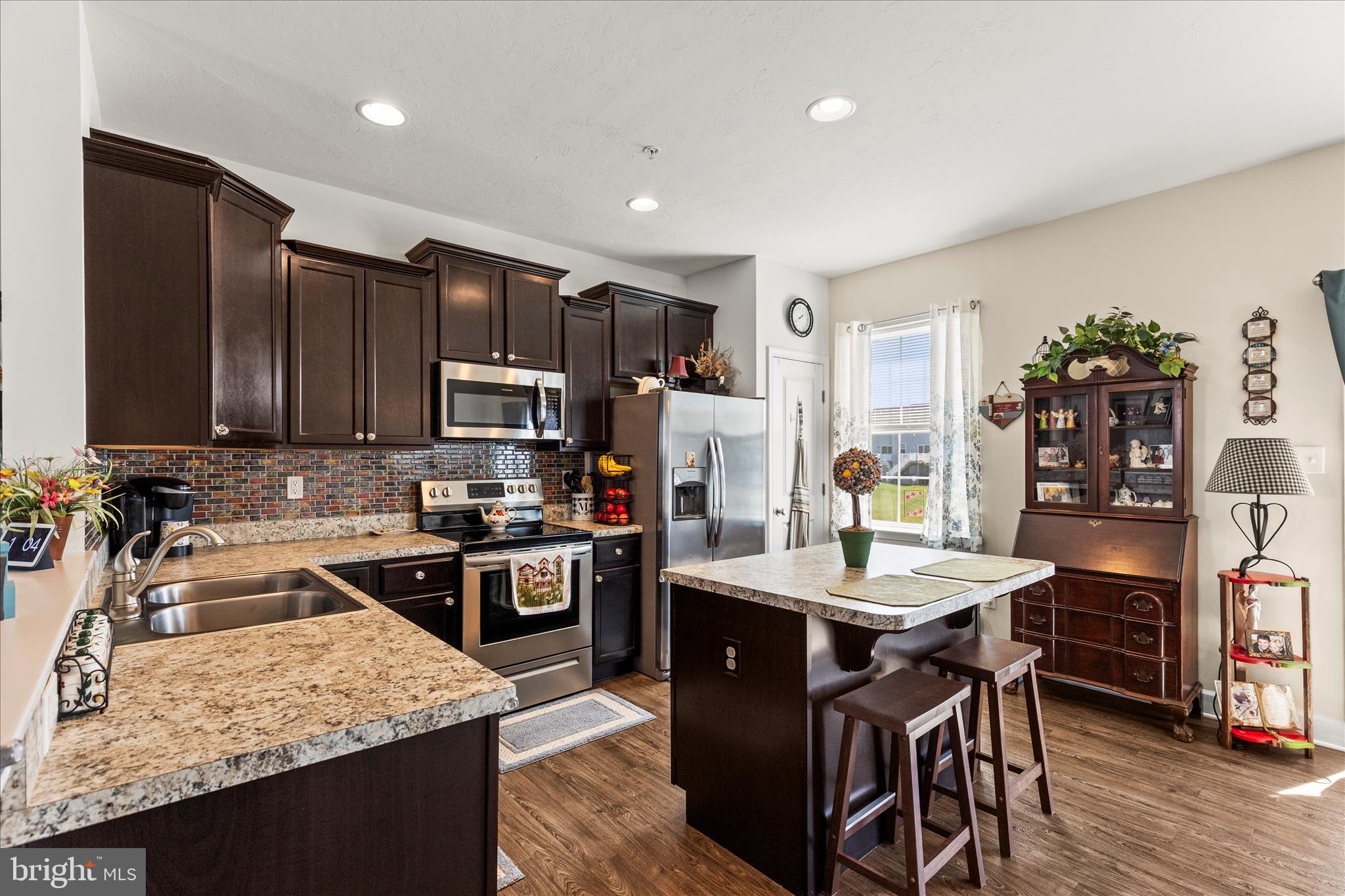 HOMESTEAD ACRES - Residential