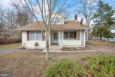 602 S LAKESHORE DRIVE BROWNS MILLS NJ 08015