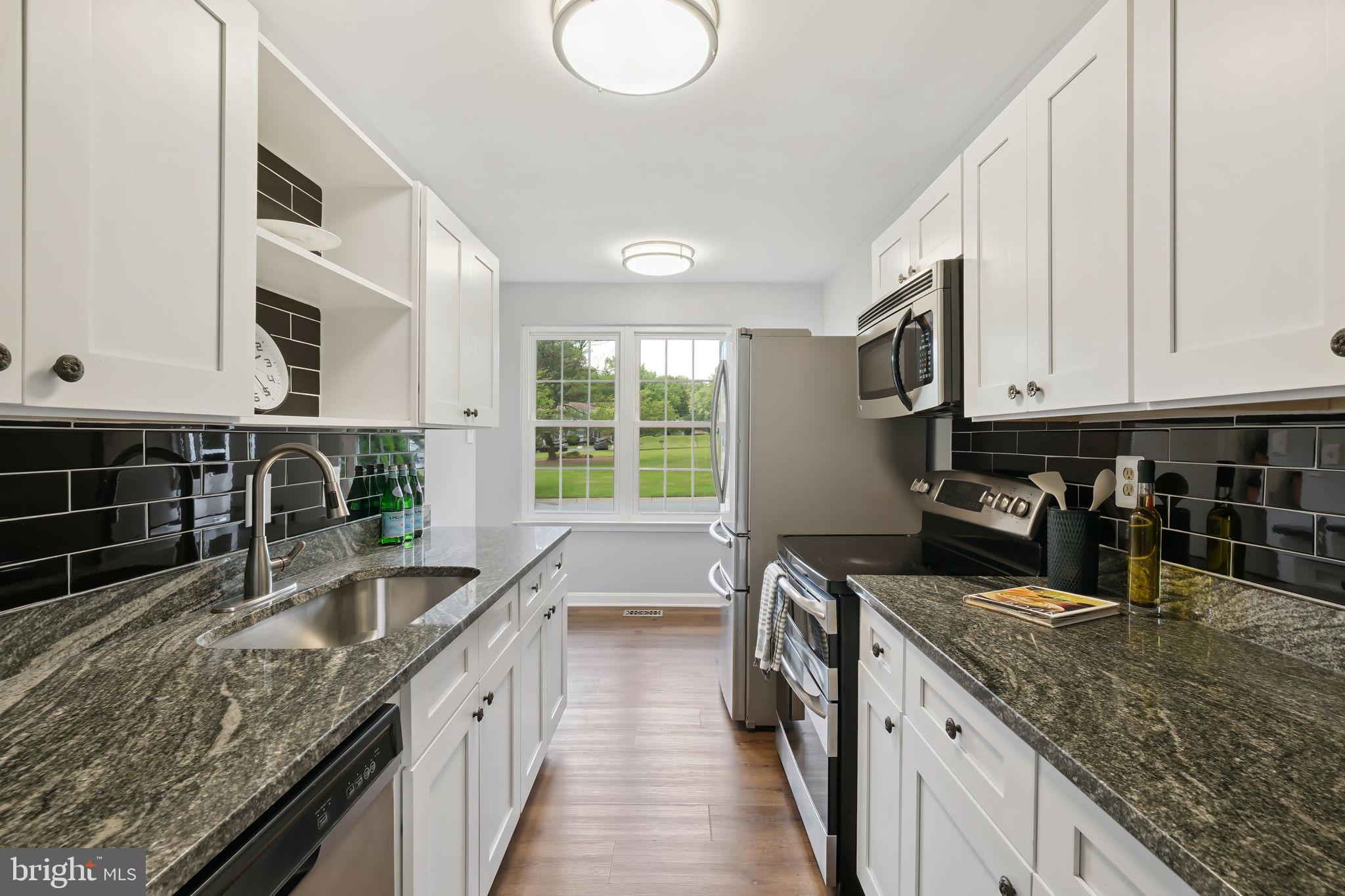 9104 BRAMBLE BUSH COURT