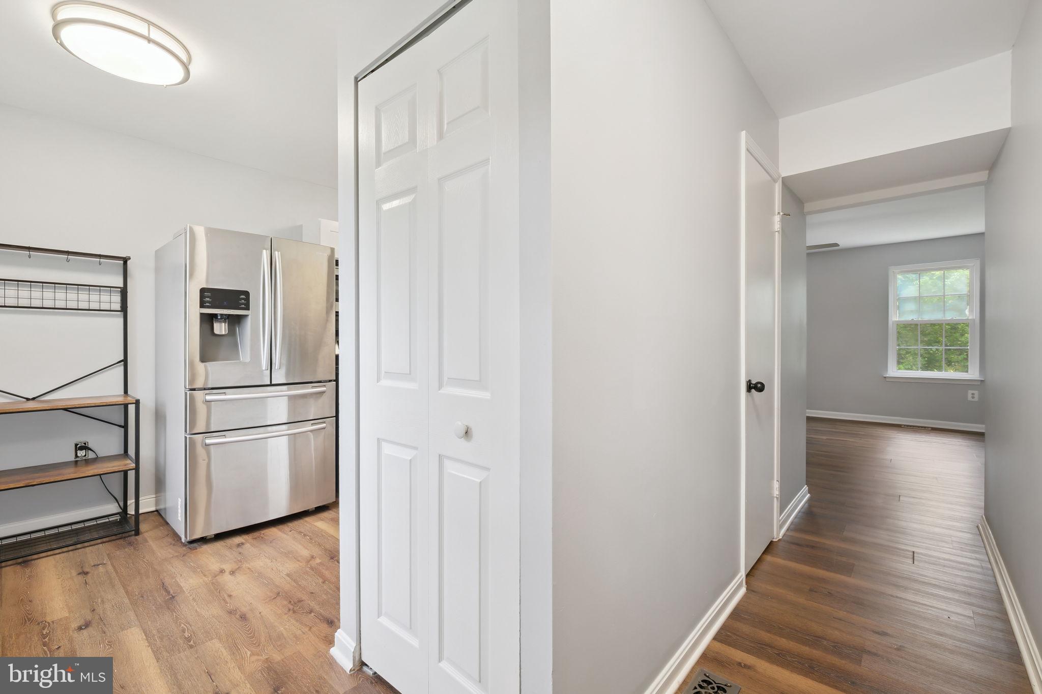 9104 BRAMBLE BUSH COURT