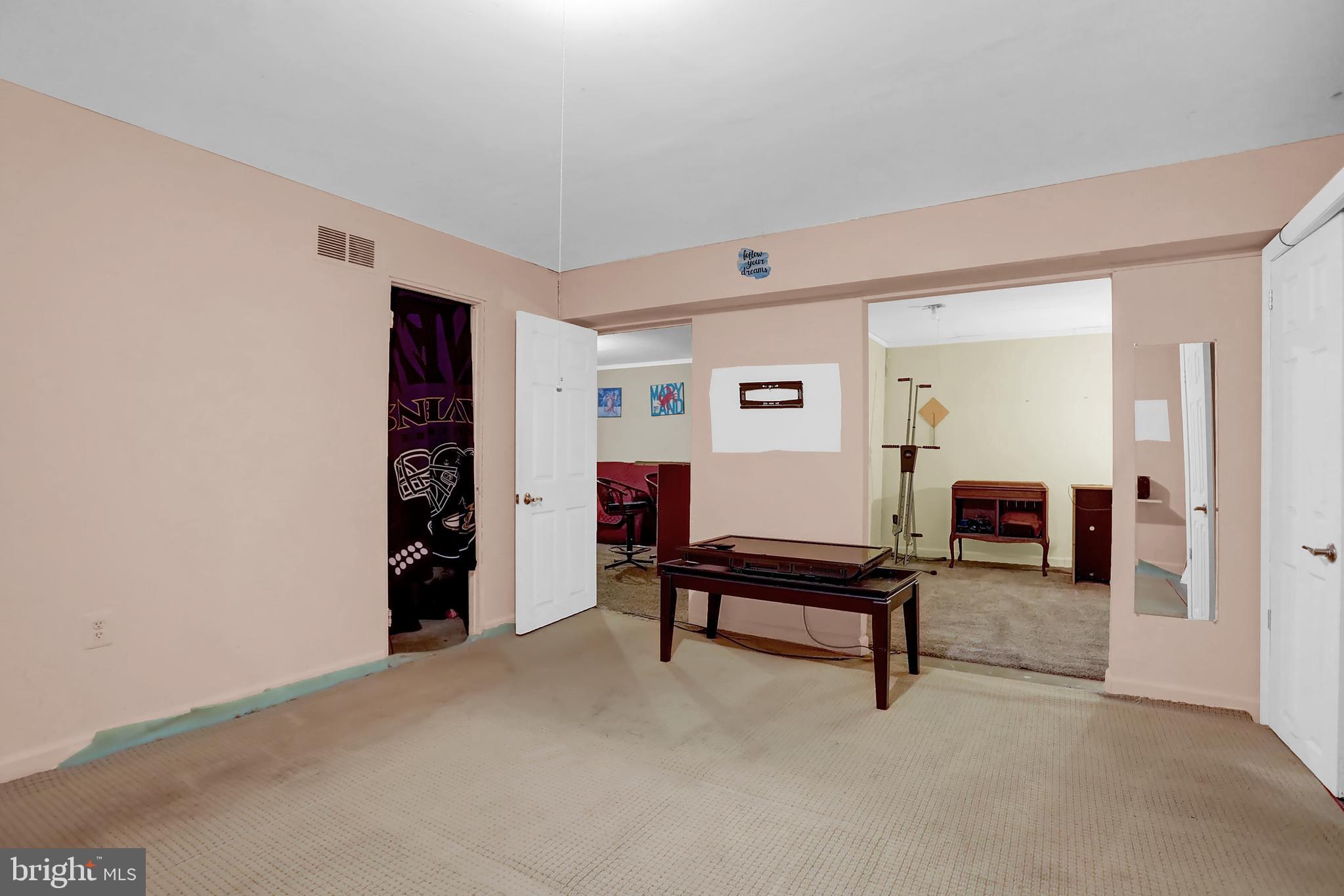 JARRETTSVILLE - Residential