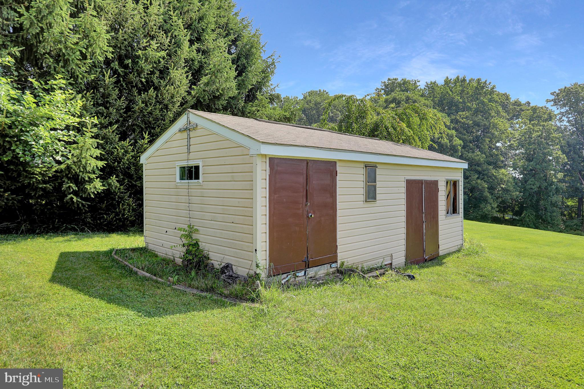 JARRETTSVILLE - Residential