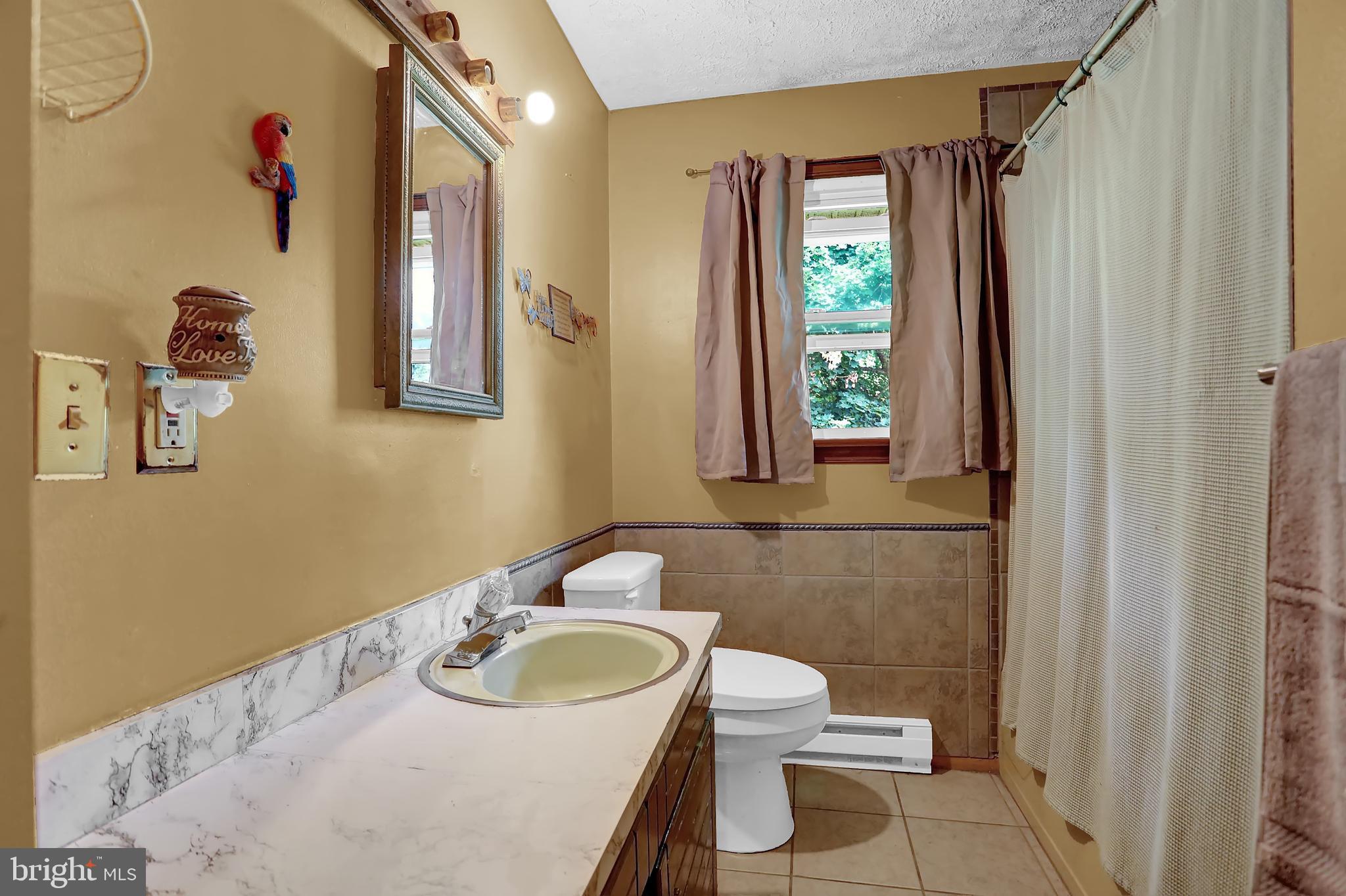 JARRETTSVILLE - Residential