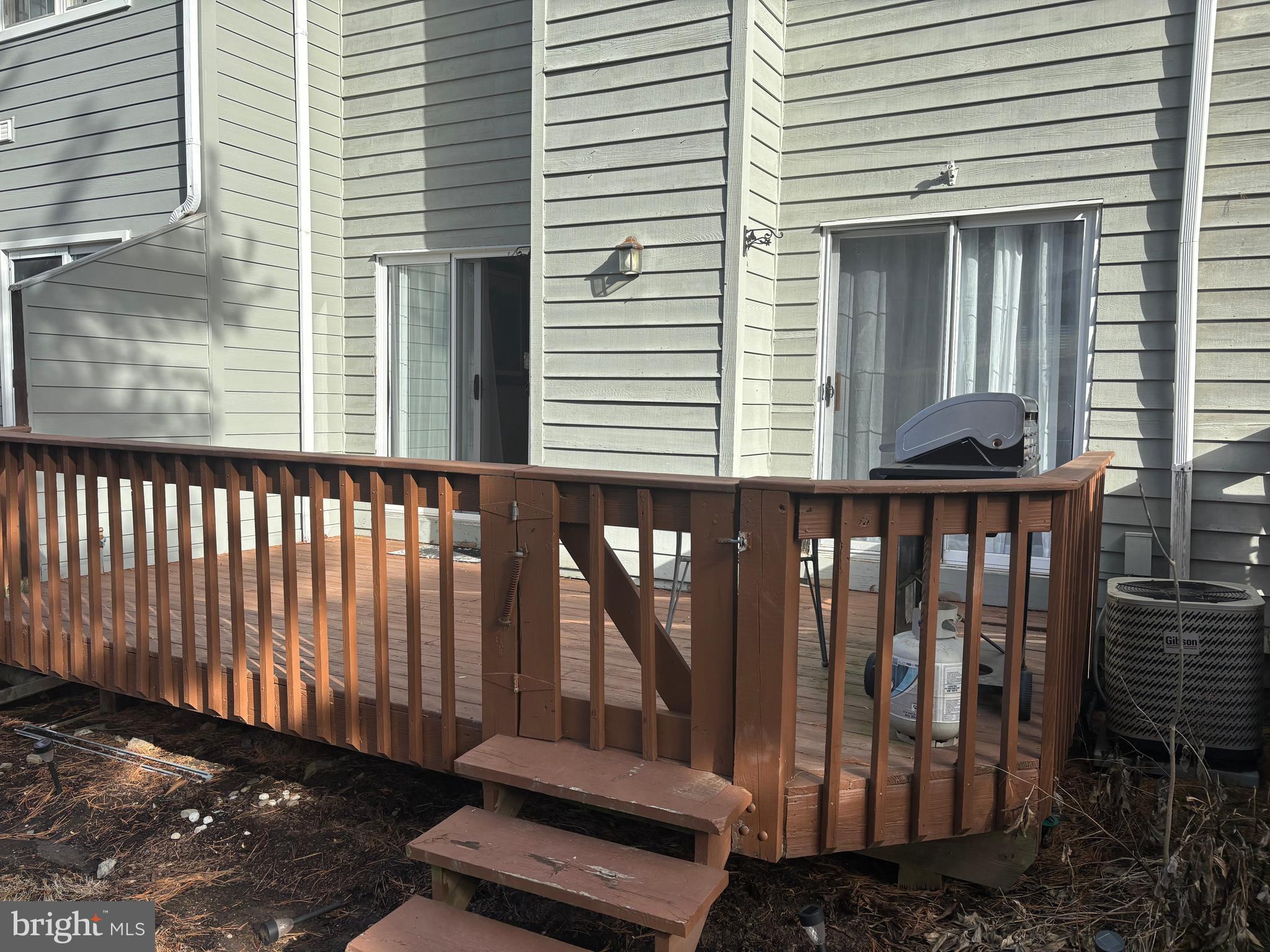 BALLINAHINCH - Residential Lease