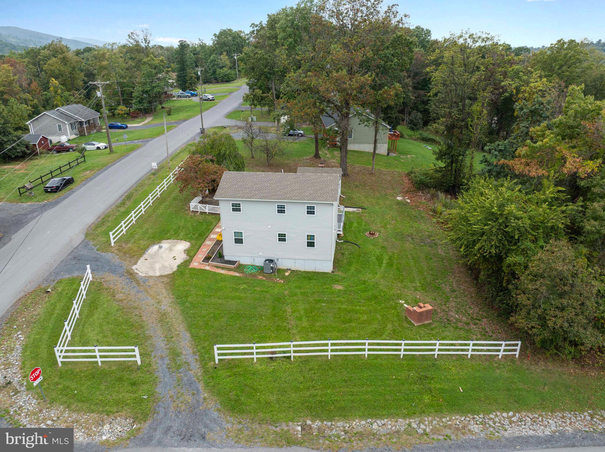 671 PINE RIDGE DRIVE