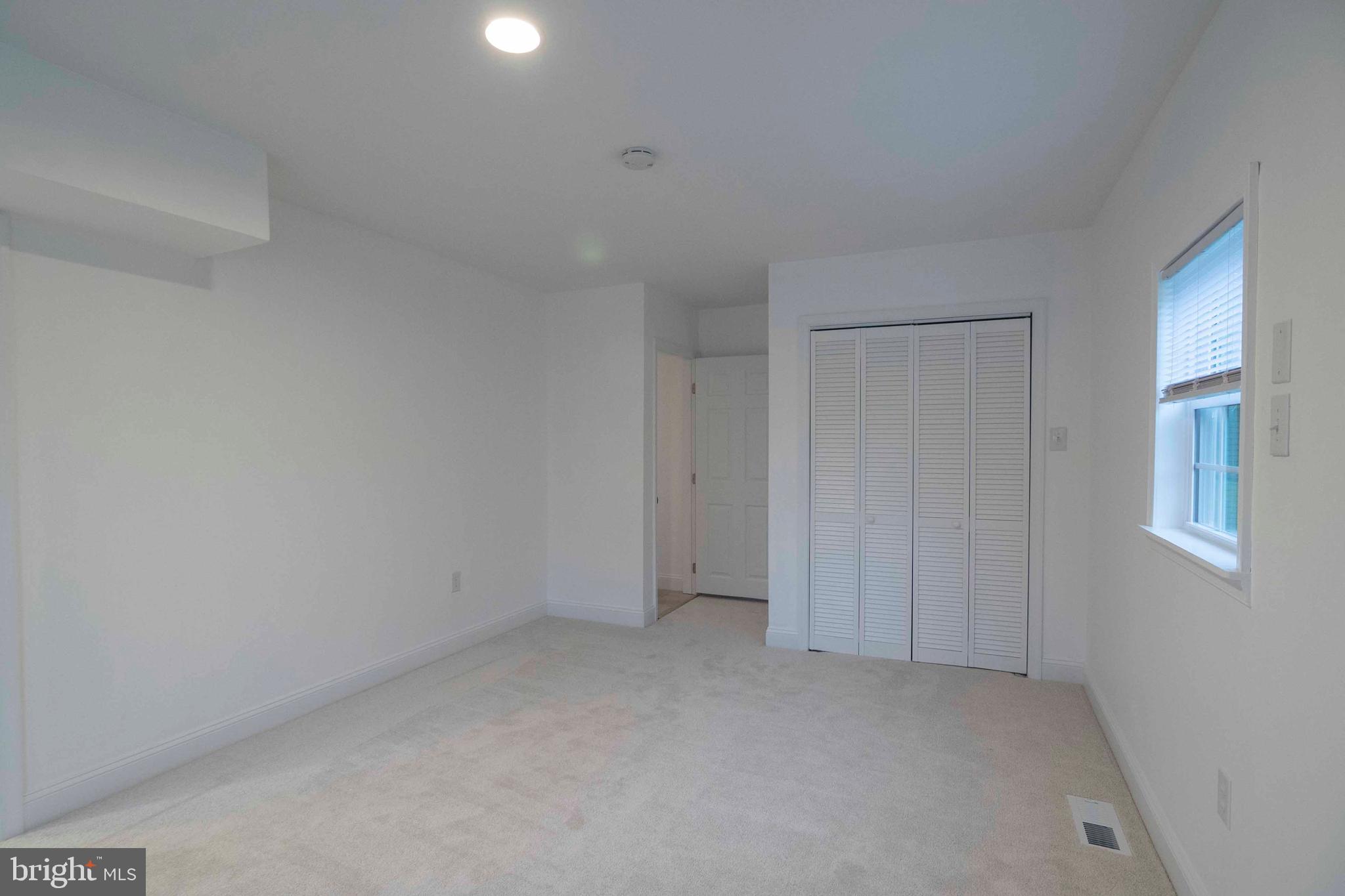 SHEN FARMS MT LAKE - Residential