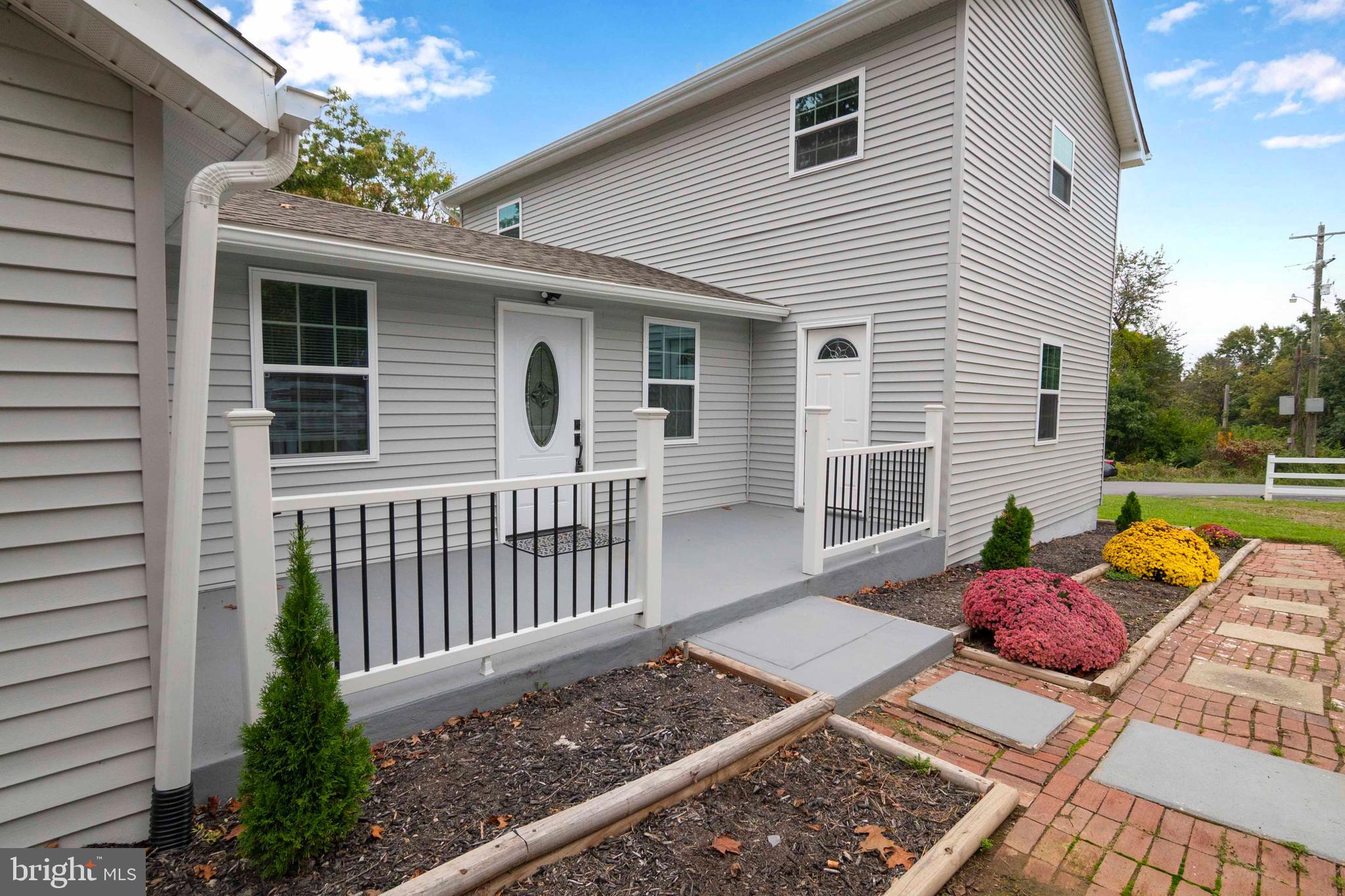 671 PINE RIDGE DRIVE
