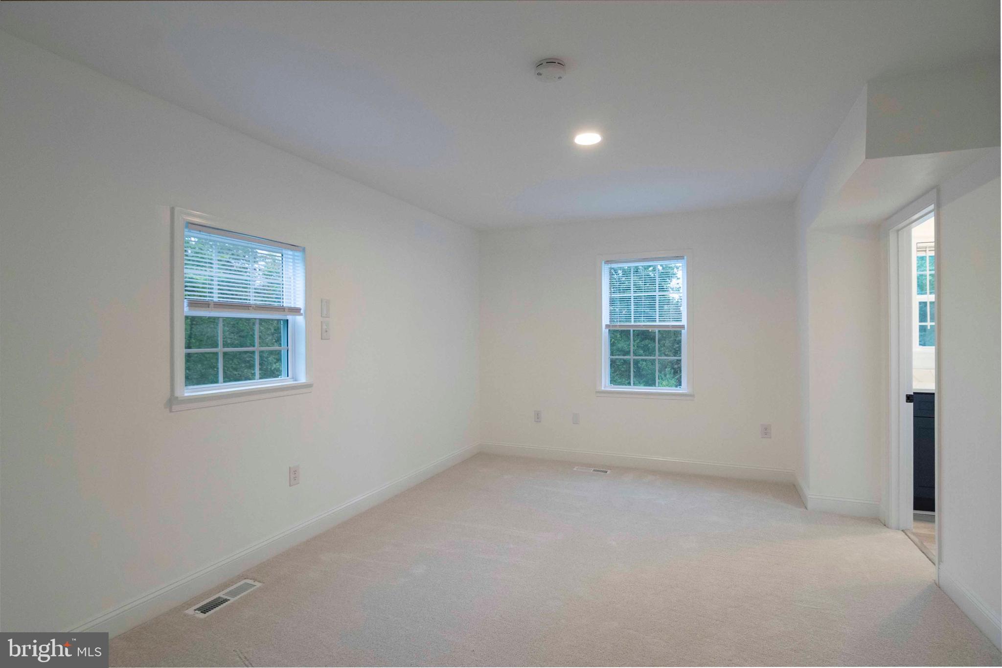 SHEN FARMS MT LAKE - Residential