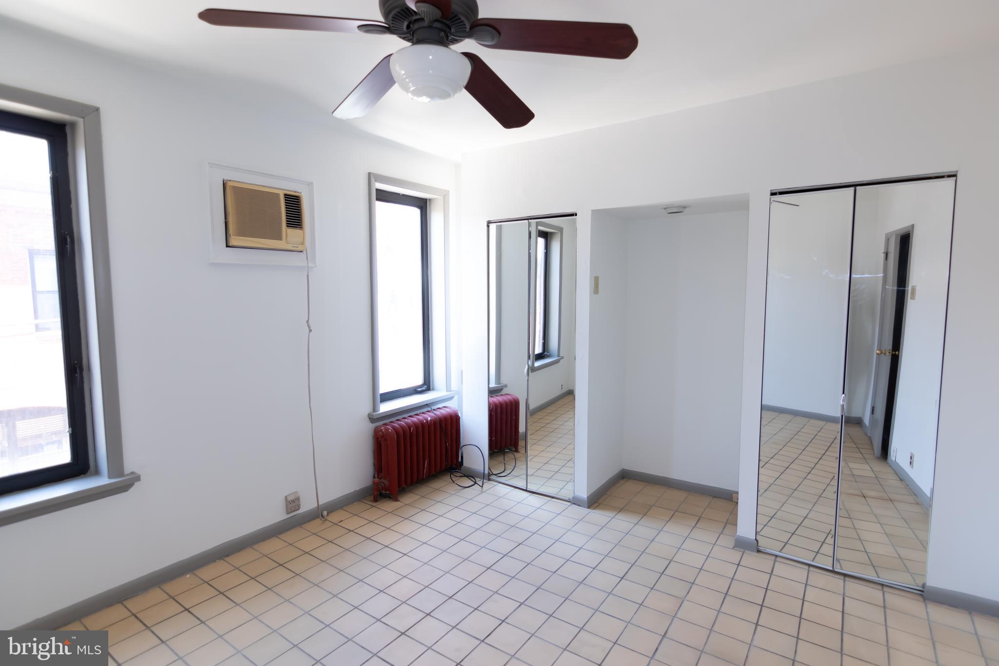 GIRARD ESTATES - Residential