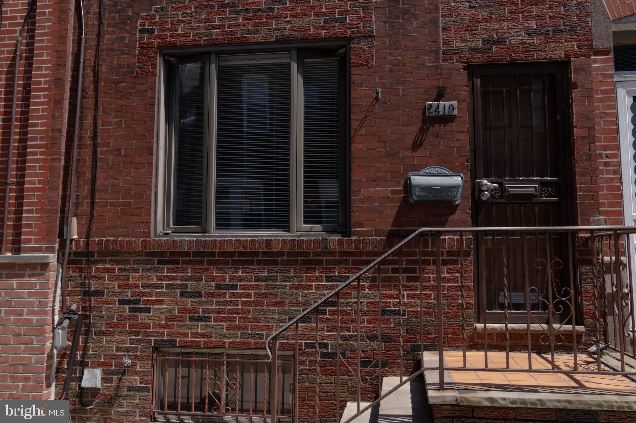 GIRARD ESTATES - Residential