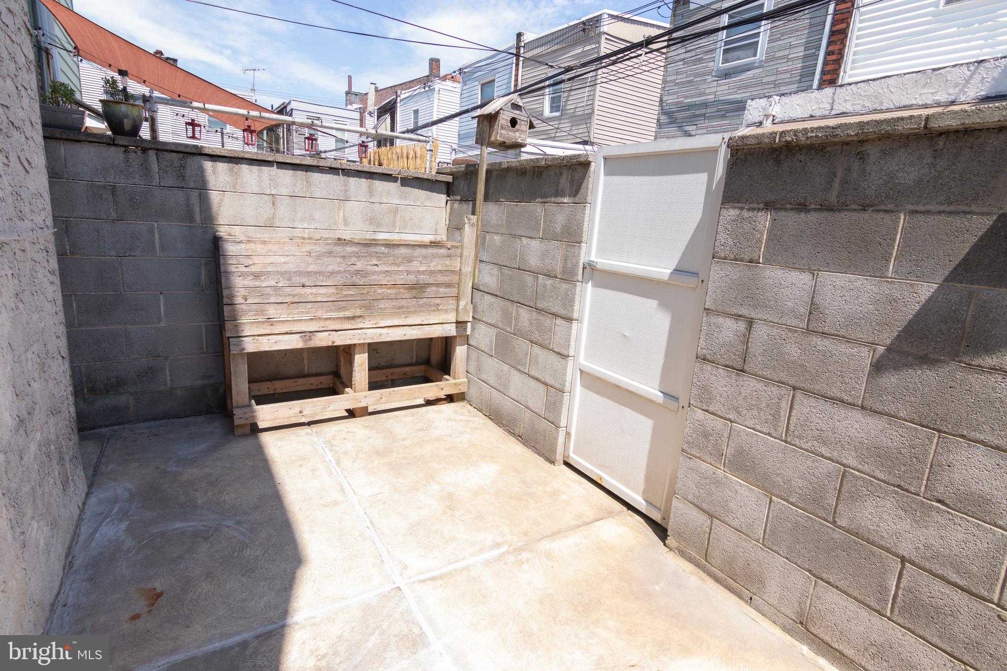 GIRARD ESTATES - Residential