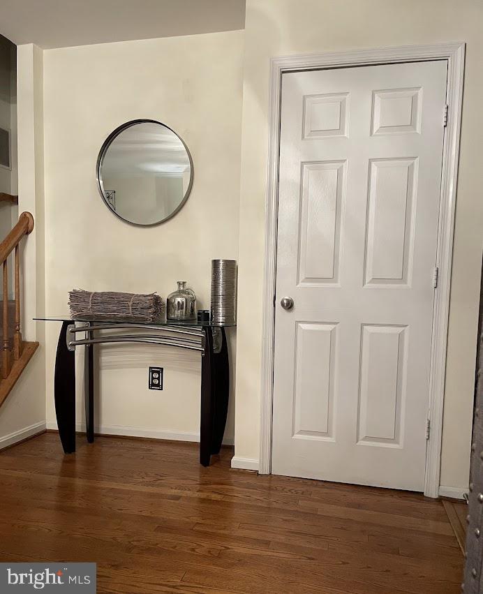 BROWN STATION - Residential