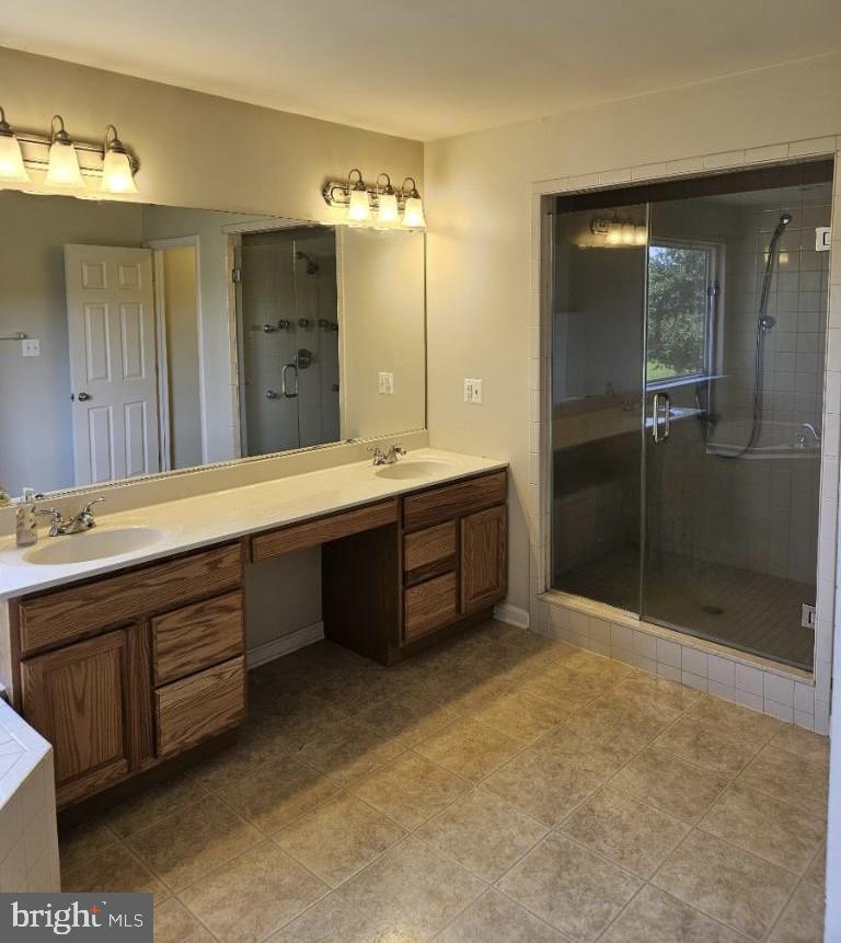 PEMBROOKE - Residential Lease